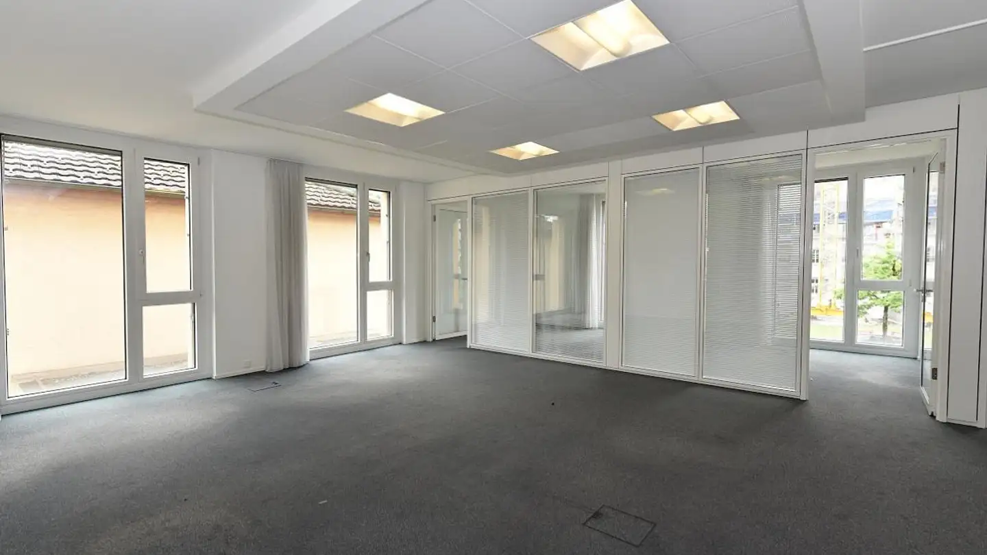Spazio ufficio in affitto - Robert-Durrer-Strasse 2, 6370 Stans - Foto 2