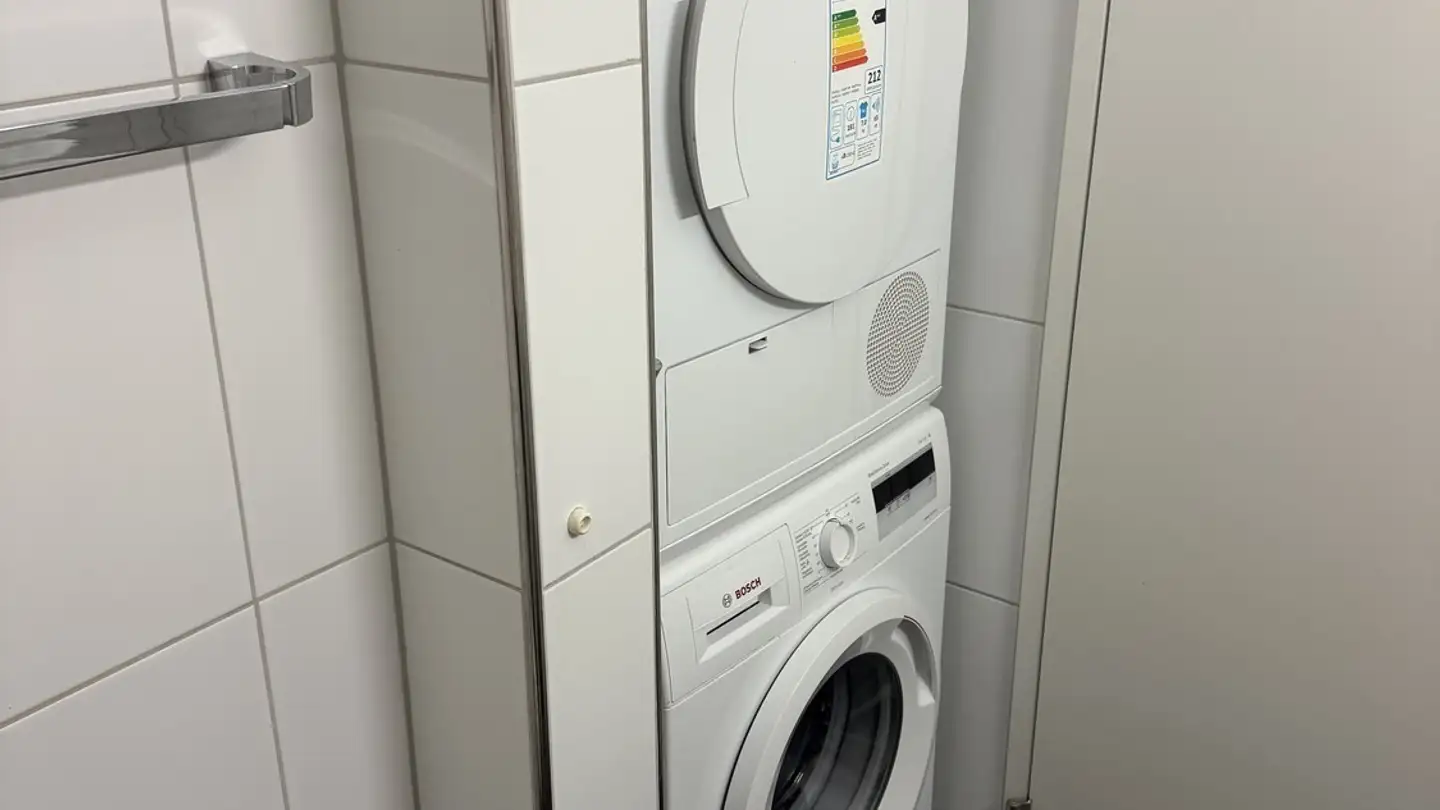 Stanza singola in affitto - Üetlirain, 8143 Stallikon - Photo 4