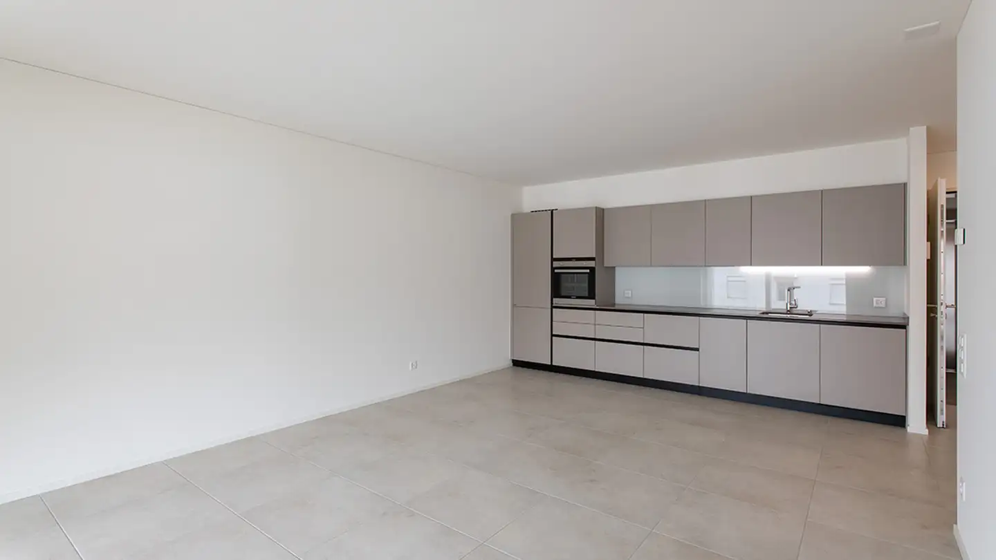 Apartment for rent - Via Pratocarasso 33, 6500 Bellinzona - Photo 4