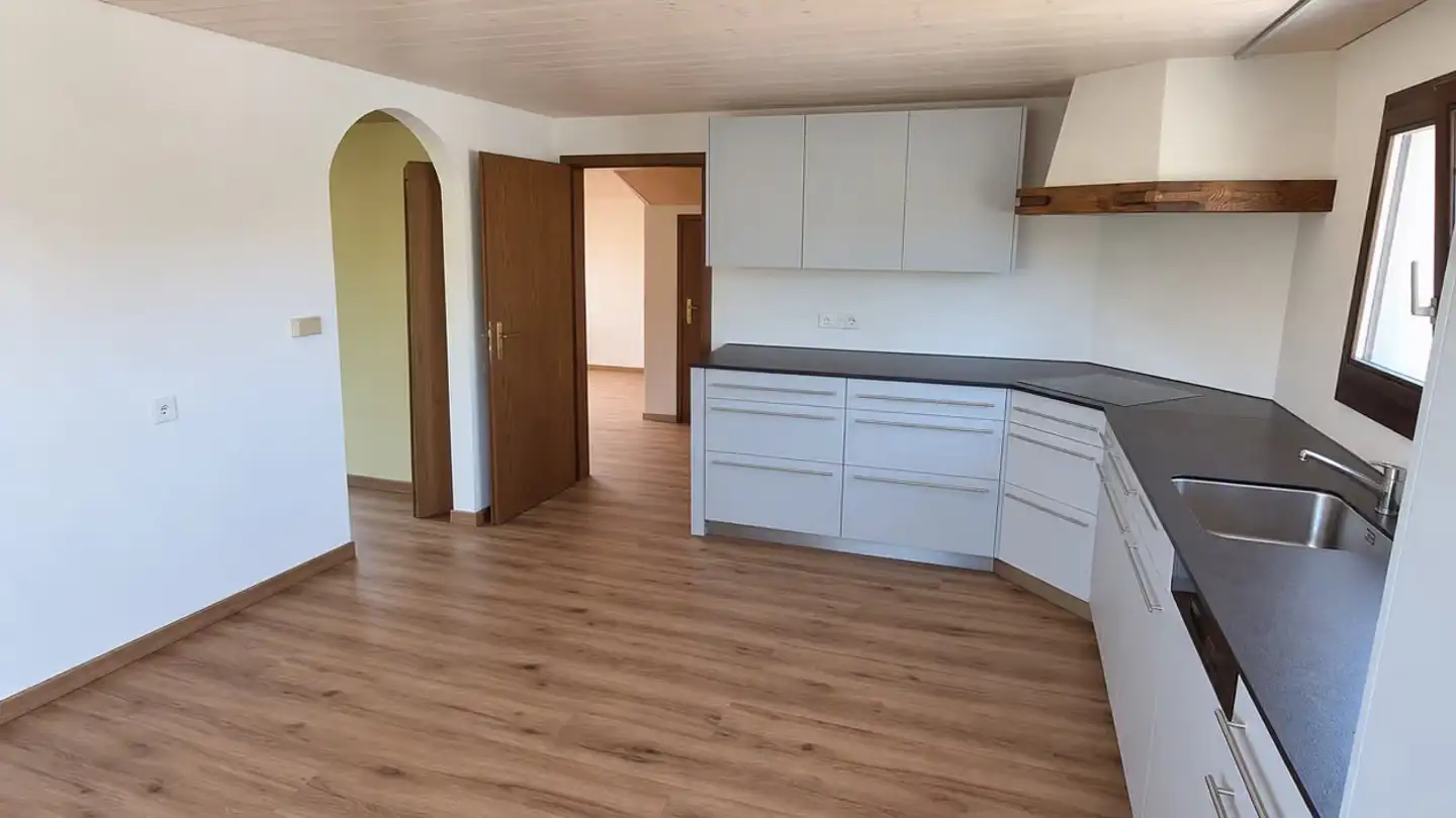 Dachgeschosswohnung mieten - Alte Lyss-Strasse 3, 3270 Aarberg - Foto 4
