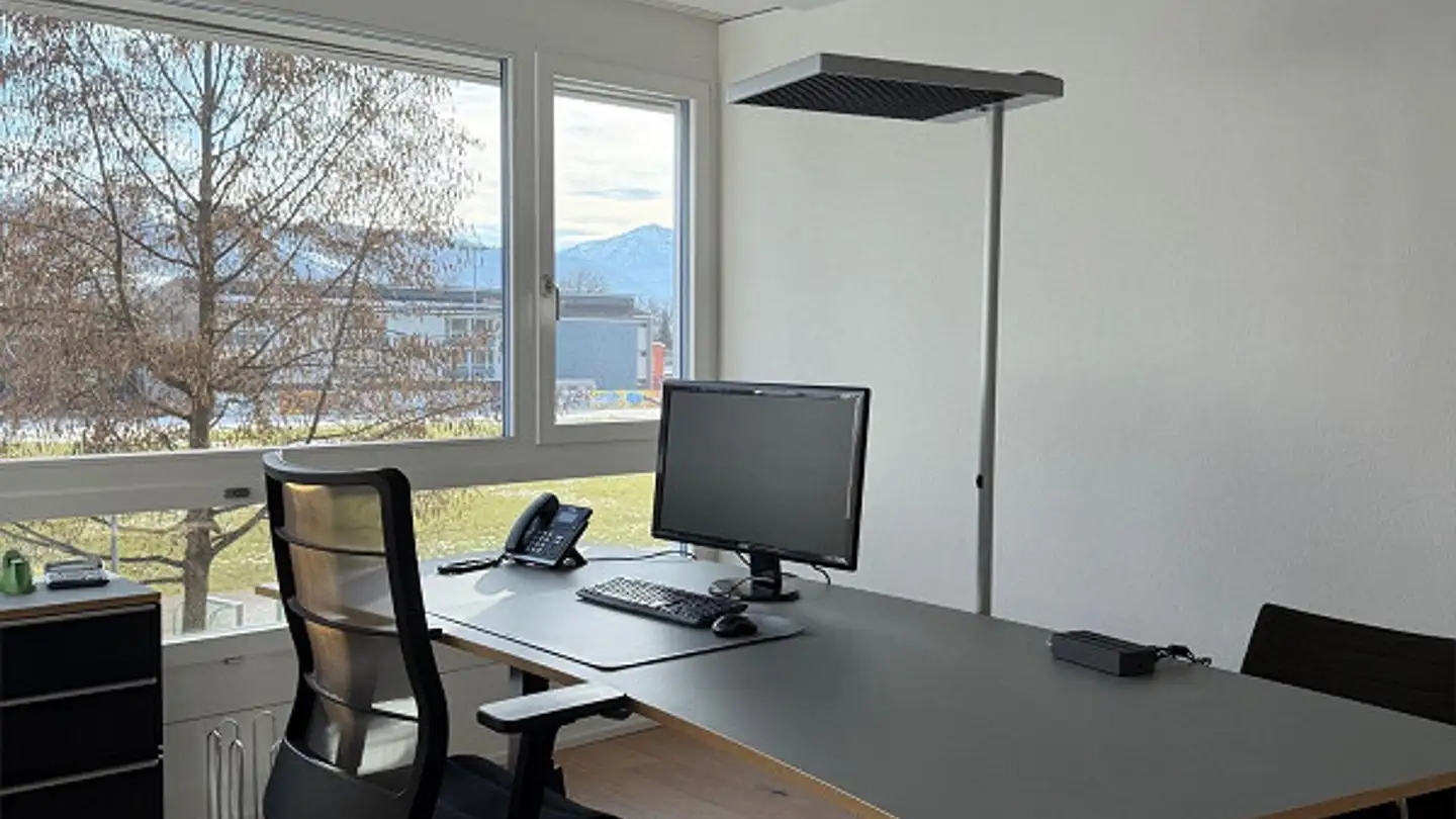 Bürofläche mieten - Dorfstrasse 13a, 6340 Baar
