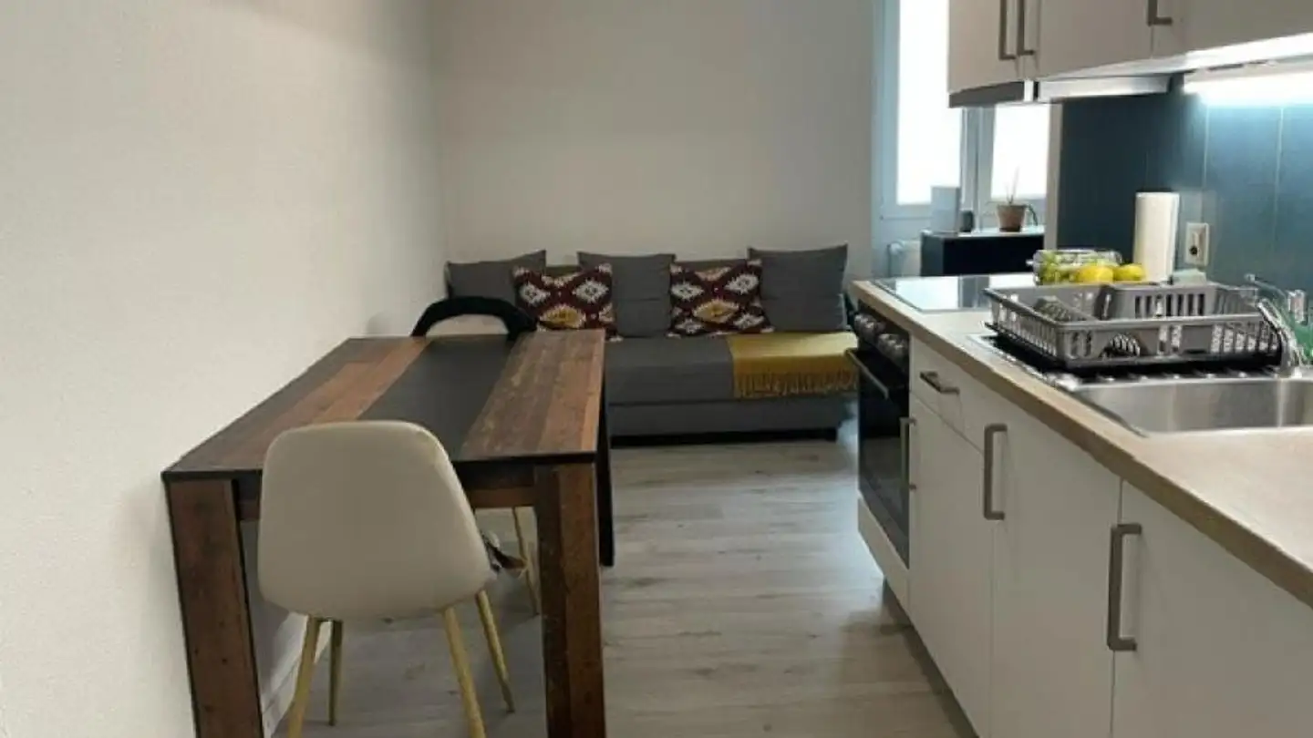Apartment for rent - Rue Baptiste-Savoye 47, 2610 St-Imier - Photo 2