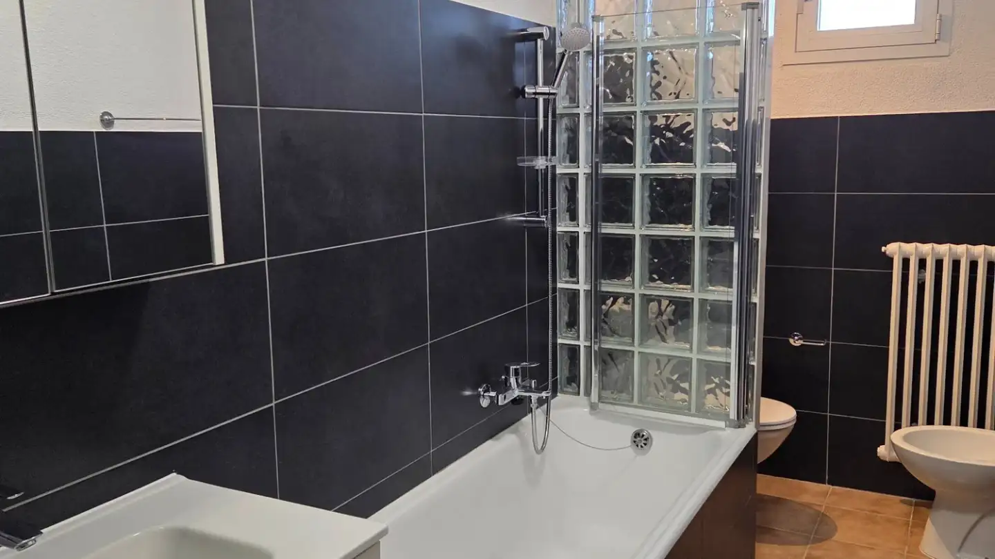 Appartement à louer - Via Emilio Maraini 19, 6942 Savosa
