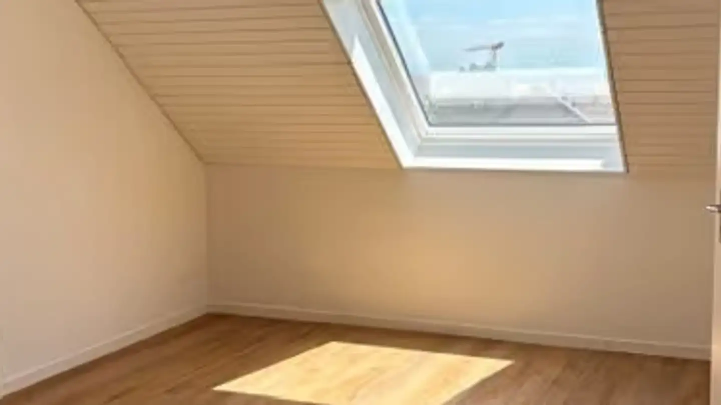 Dachgeschosswohnung mieten - Hauptstrasse 2, 4702 Oensingen - Foto 2