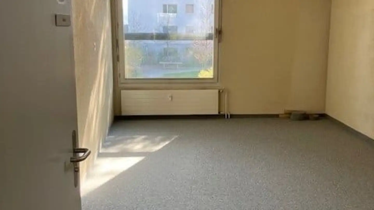 Commercial à louer - Kiesackerstrasse 10, 8304 Wallisellen - Photo 3