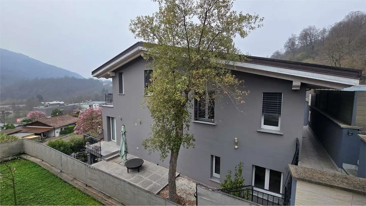 Villa for sale - Via Roncaccio 40a, 6998 Monteggio