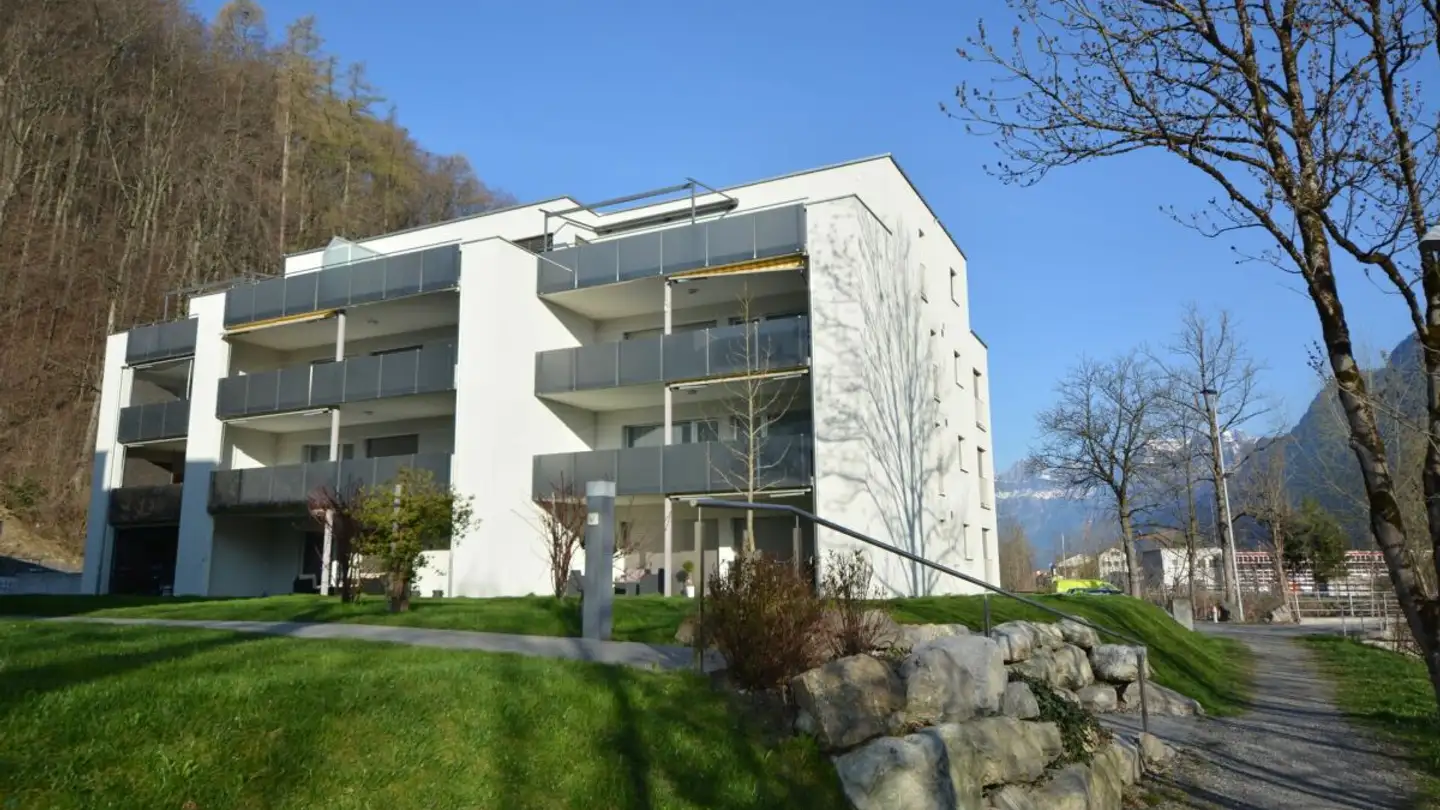 Appartement à louer - Glashüttenweg 30, 8887 Mels