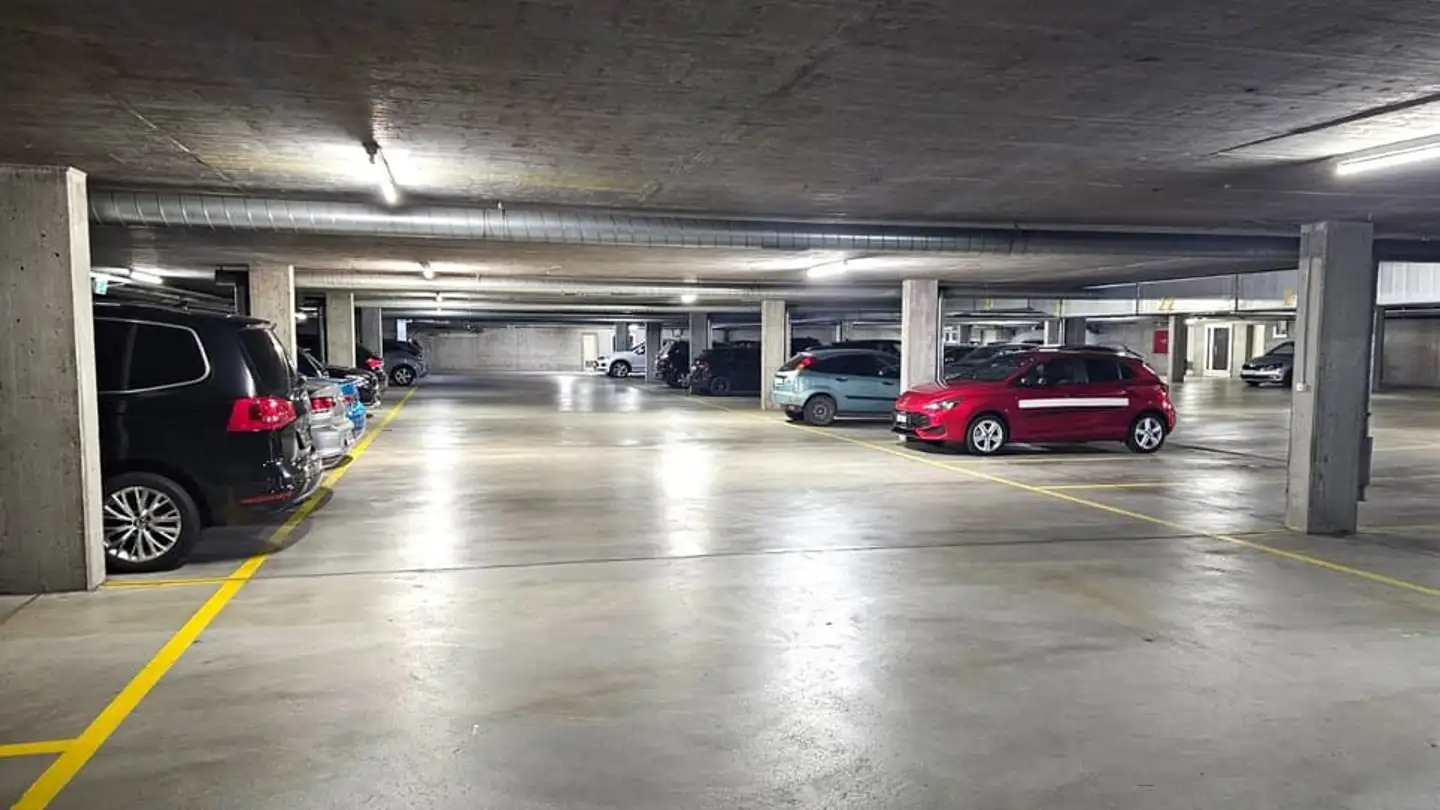 Garage singolo in affitto - Avenue Du Grand-Champsec 20a, 1950 Sion