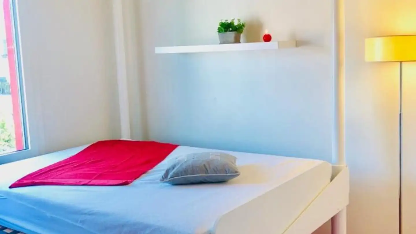 Studio for rent - Avenue du Temple 1, 1020 Renens VD