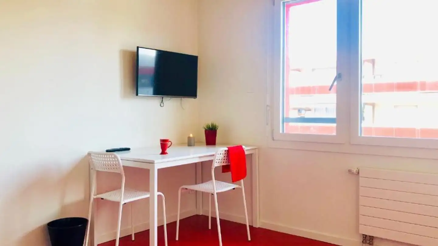 Studio for rent - Avenue du Temple 1, 1020 Renens VD - Photo 4
