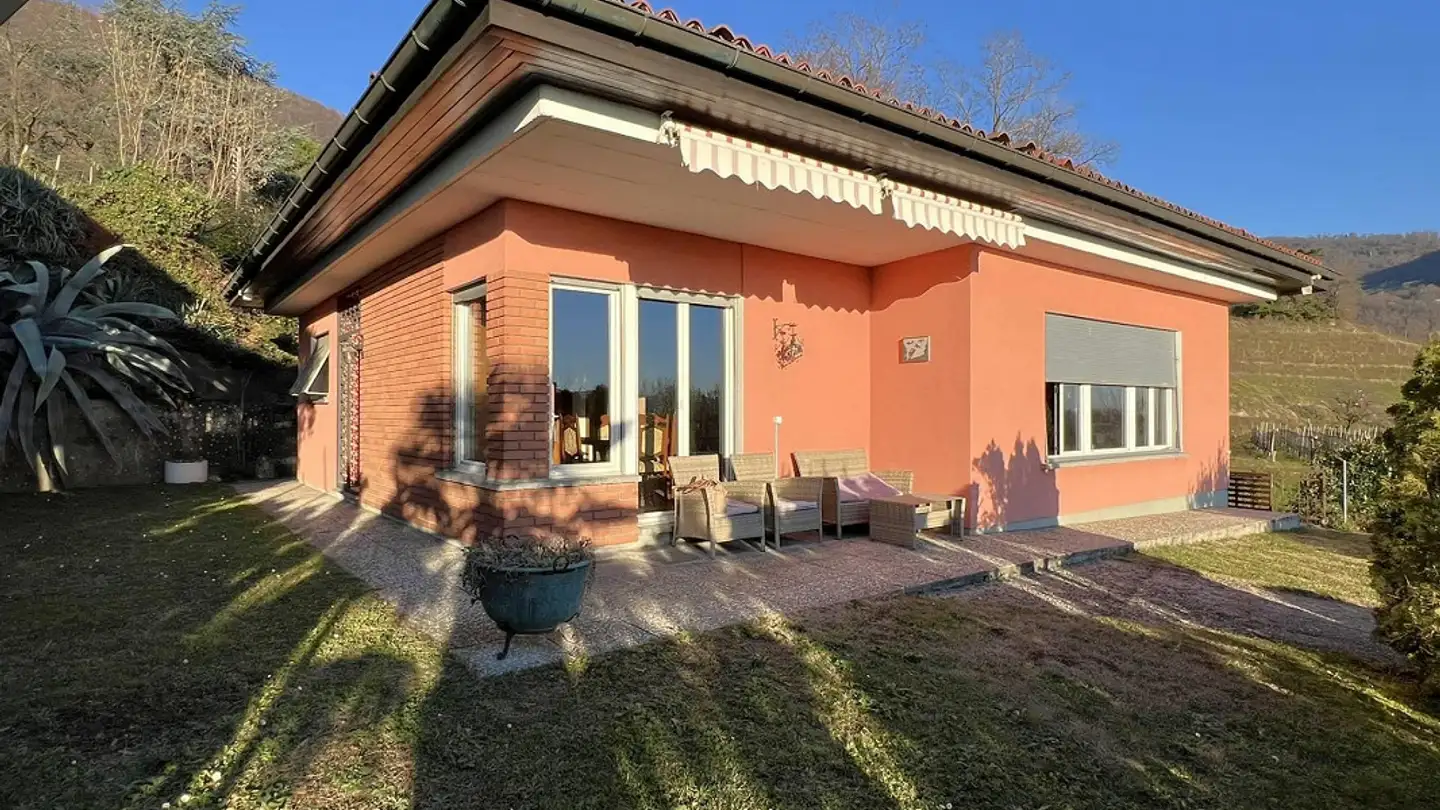 Villa for sale - Via Obino 10, 6874 Castel San Pietro