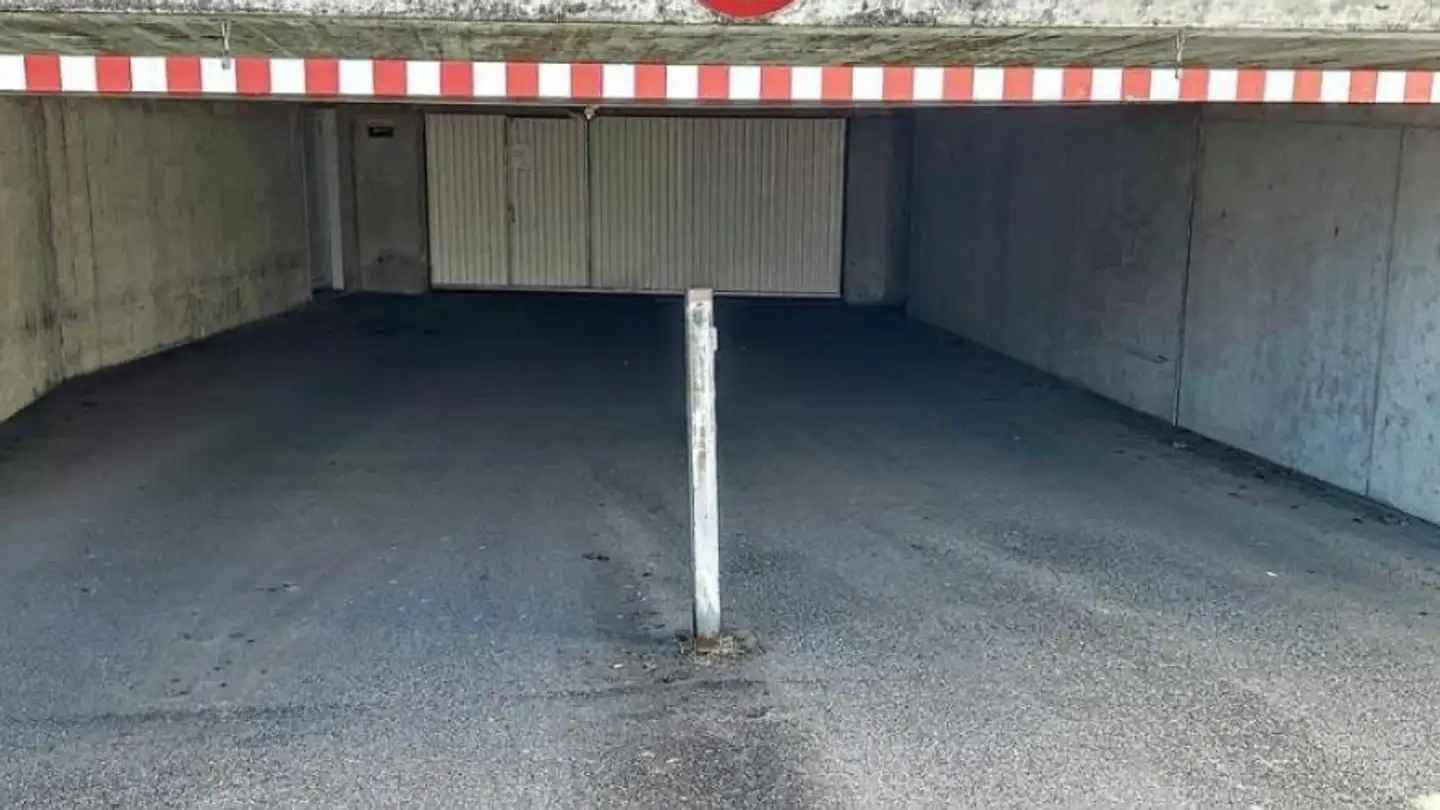 Place de parking couverte à louer - Route Pré-Saint-Maurice 2, 1782 Belfaux - Photo 2