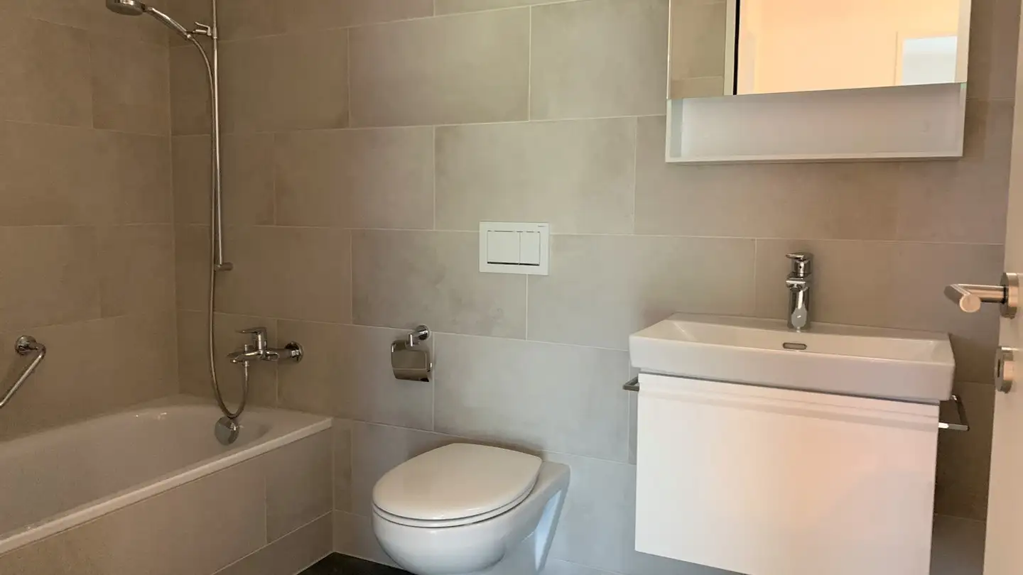 Wohnung mieten - Alte Bernstrasse 17, 2558 Aegerten - Foto 3