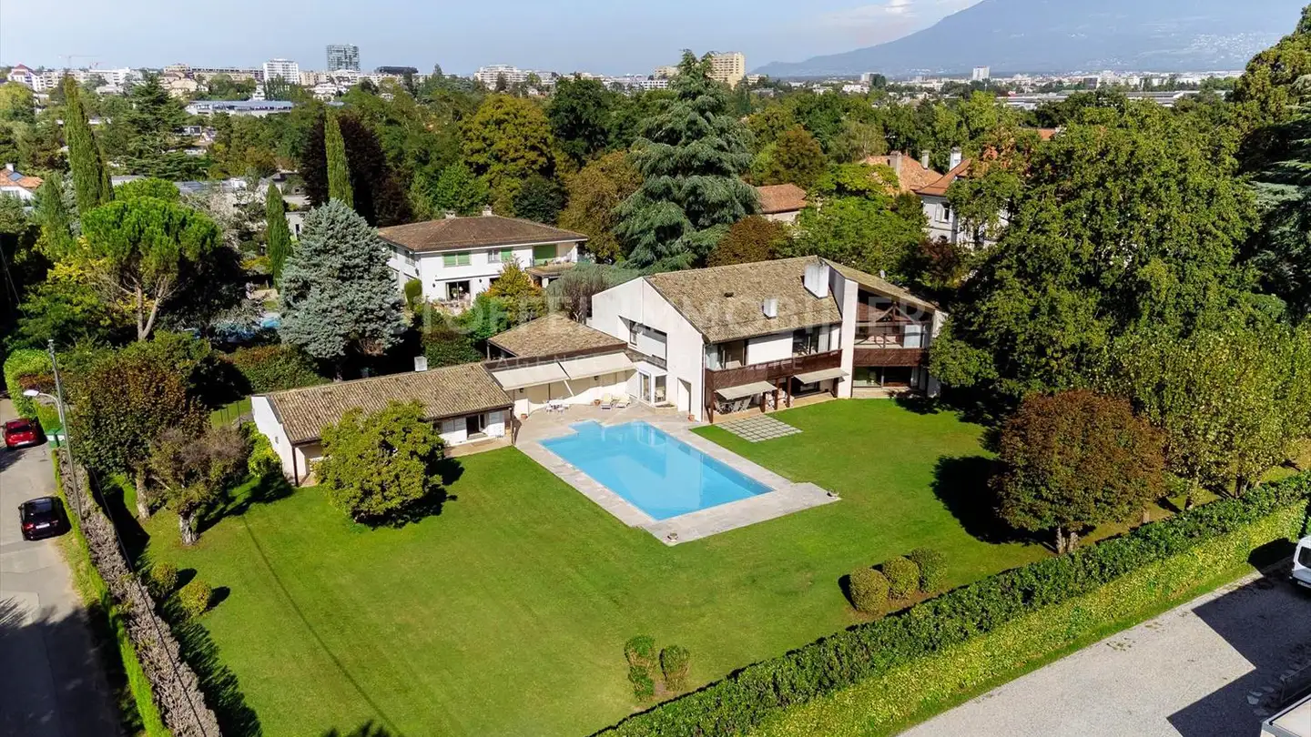 Single house for sale - 1231 Conches - Photo 2