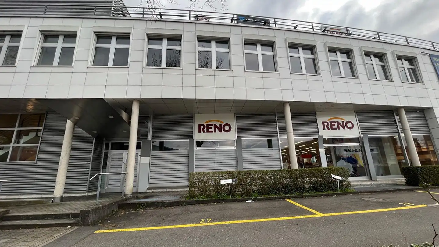 Geschäft mieten - Pilatusstrasse 2, 6036 Dierikon