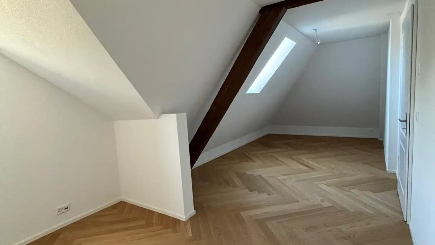 Attic flat for rent - Derendingenstrasse 22, 4562 Biberist - Photo 4