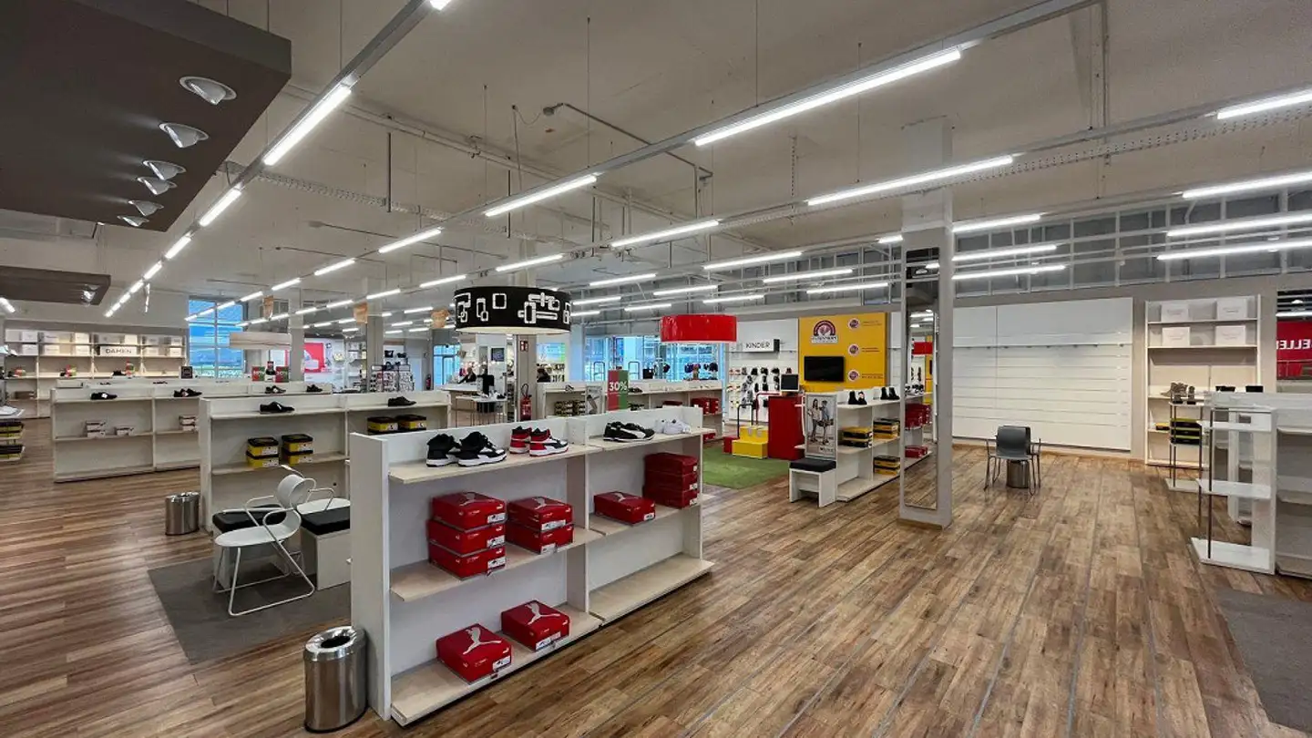 Magasin à louer - Pilatusstrasse 2, 6036 Dierikon - Photo 4