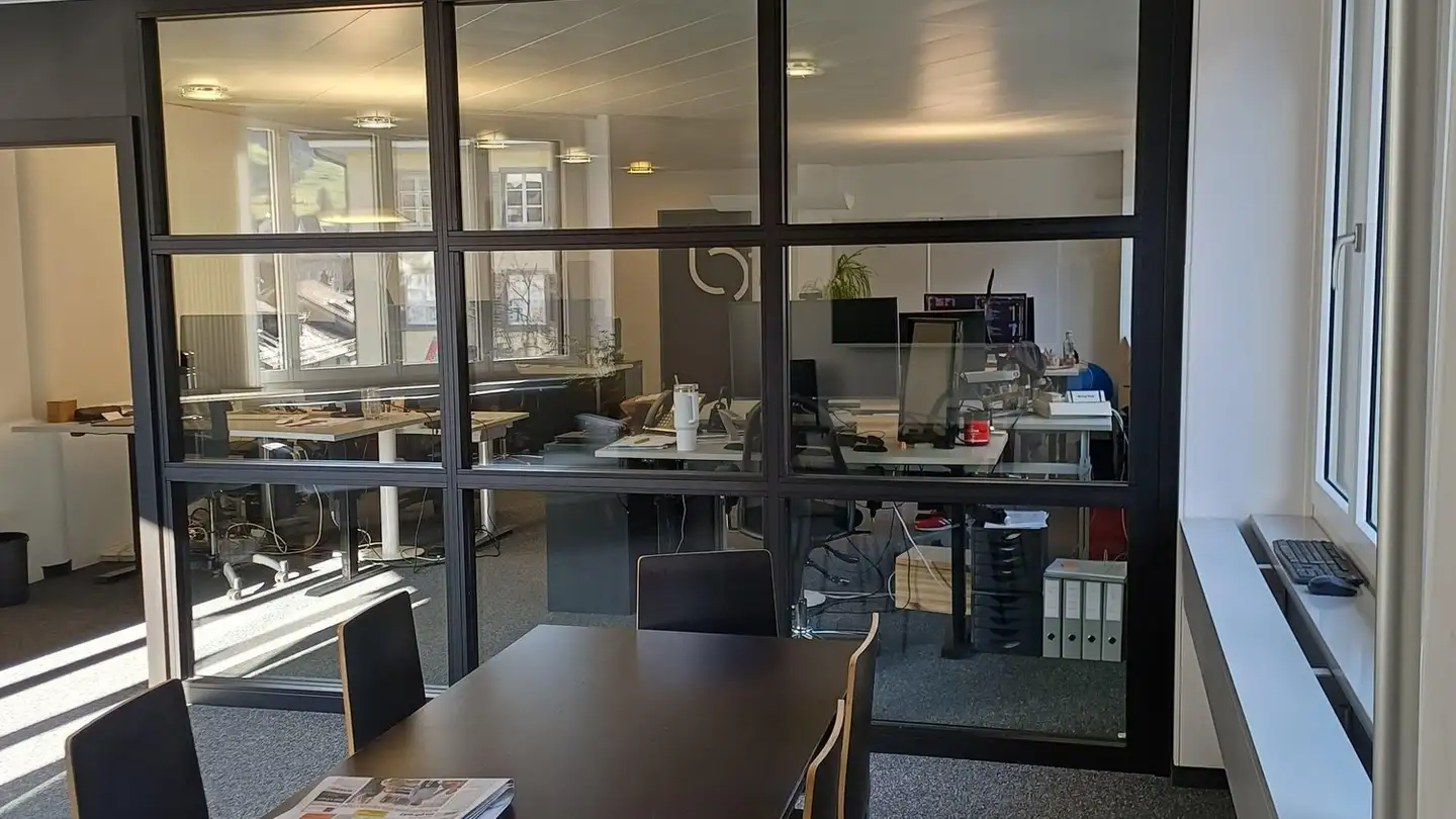 Spazio ufficio in affitto - Burgstrasse 1, 8750 Glarus - Foto 3