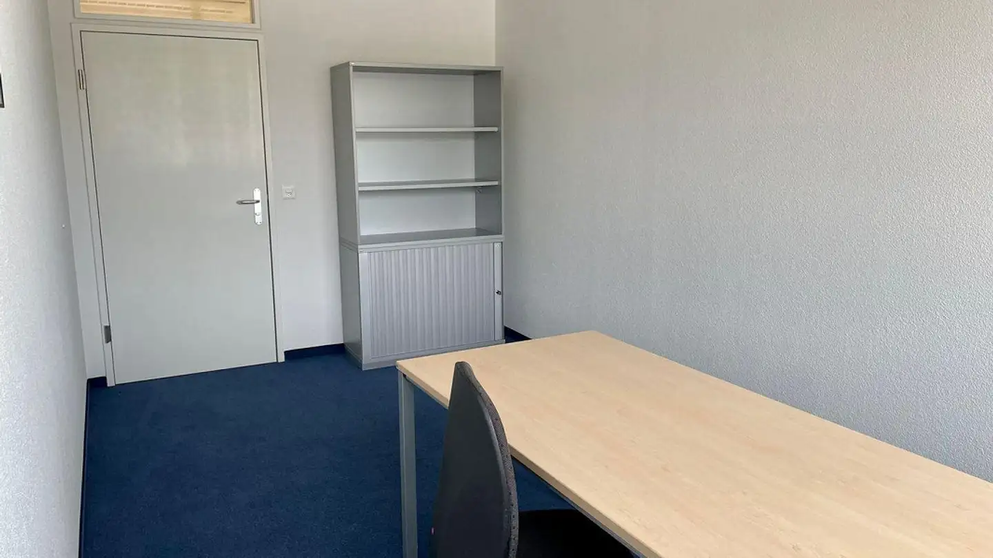Bürofläche mieten - Ruessenstrasse 5, 6340 Baar - Foto 2