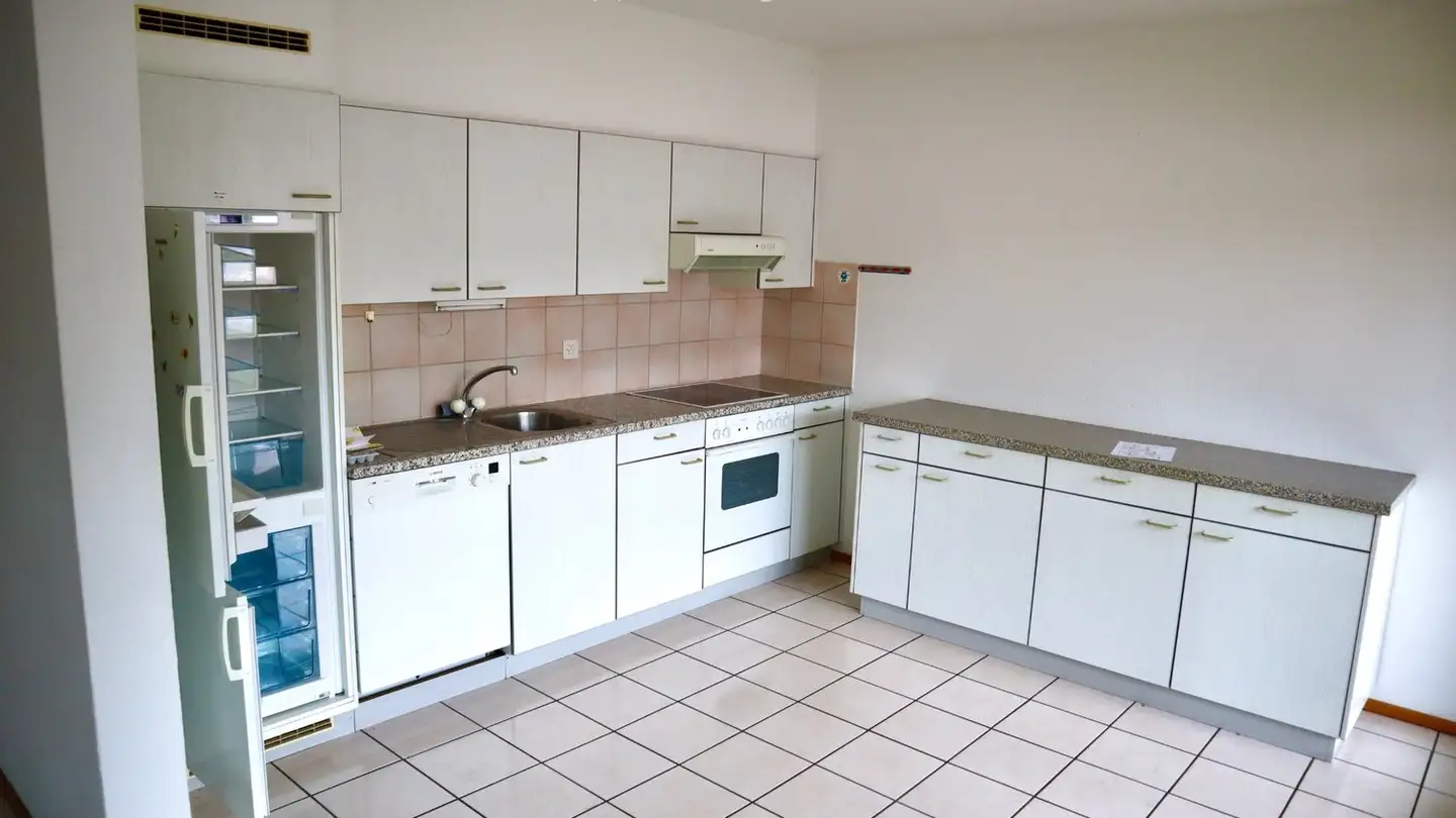 Apartment for rent - Via Dei Salici 8, 6592 S. Antonino - Photo 4