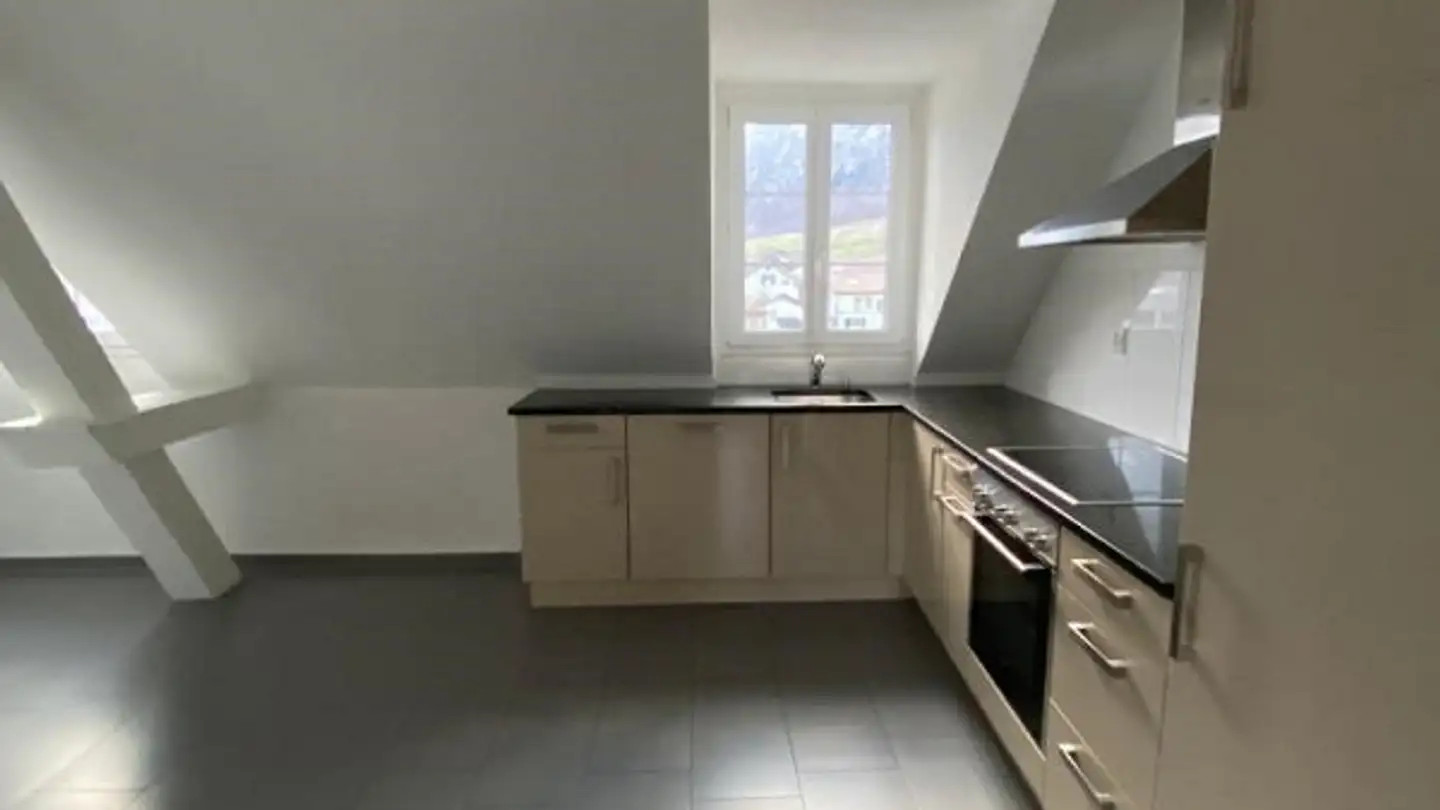 Attique à louer - Am Rain 2, 8754 Netstal - Photo 2