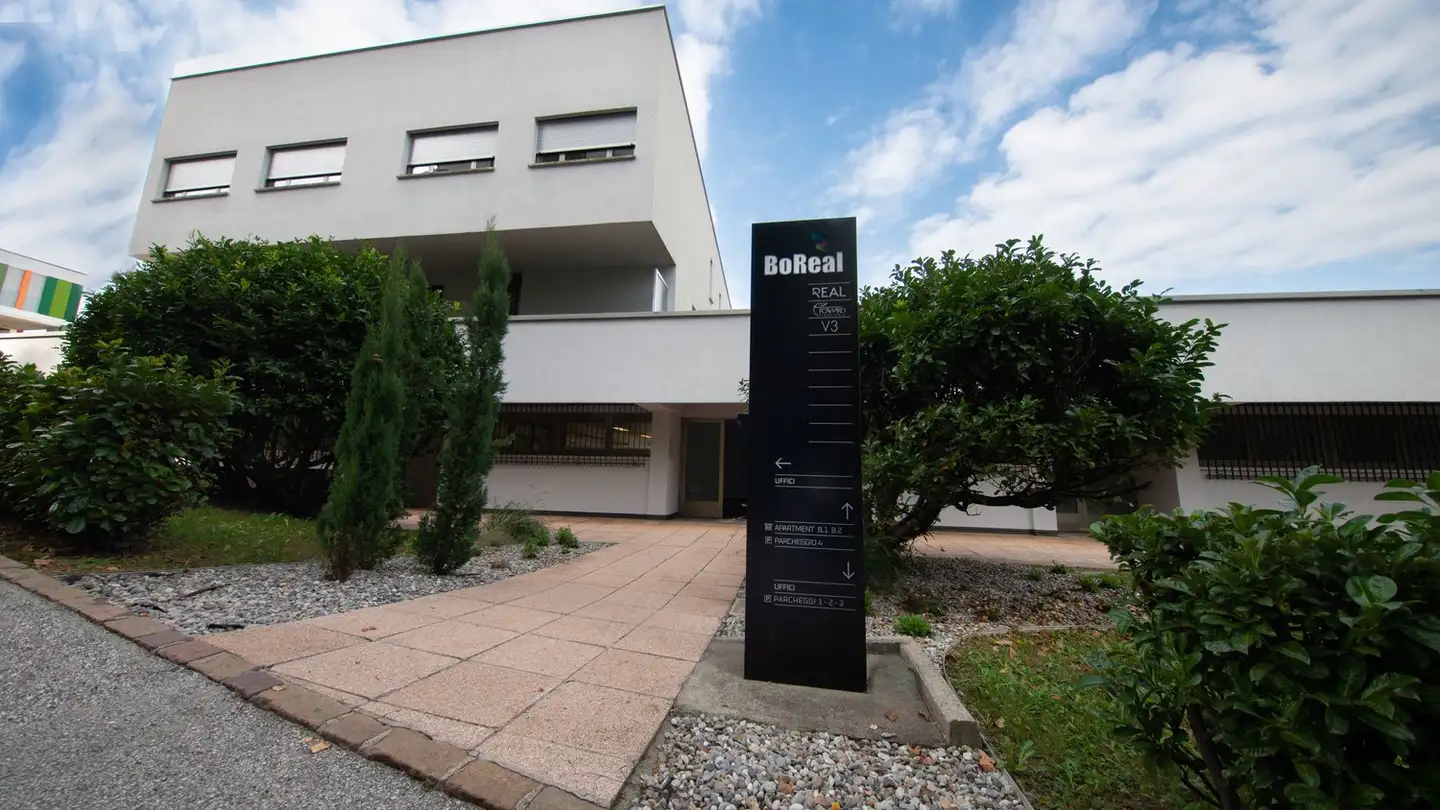 Spazio ufficio in affitto - Via Dei Faggi 4, 6912 Pazzallo - Foto 2