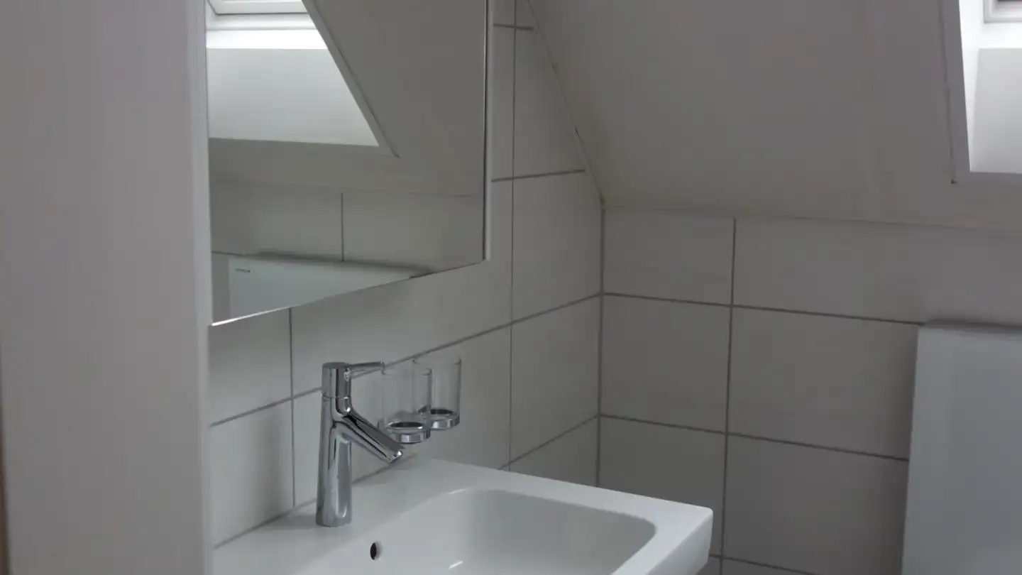 Attic flat for rent - Weissensteinstrasse 64, 3007 Bern - Photo 4