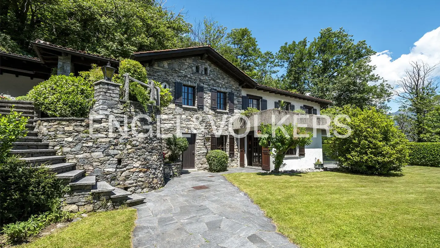 Single house for sale - 6622 Ronco sopra Ascona