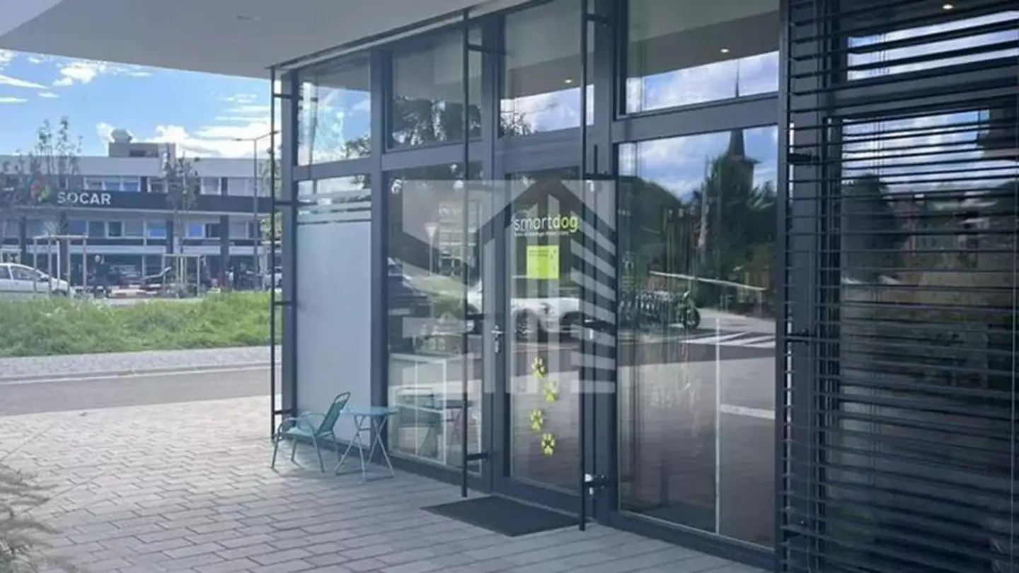 Mixed-use building for rent - Route De Cossonay 94, 1008 Prilly