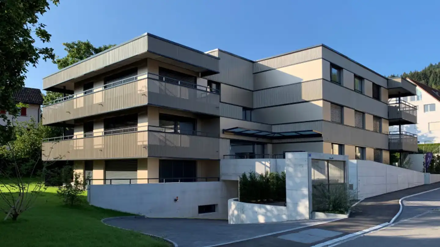 Tiefgaragenstellplatz mieten - Katzerenstrasse 7, 8810 Horgen