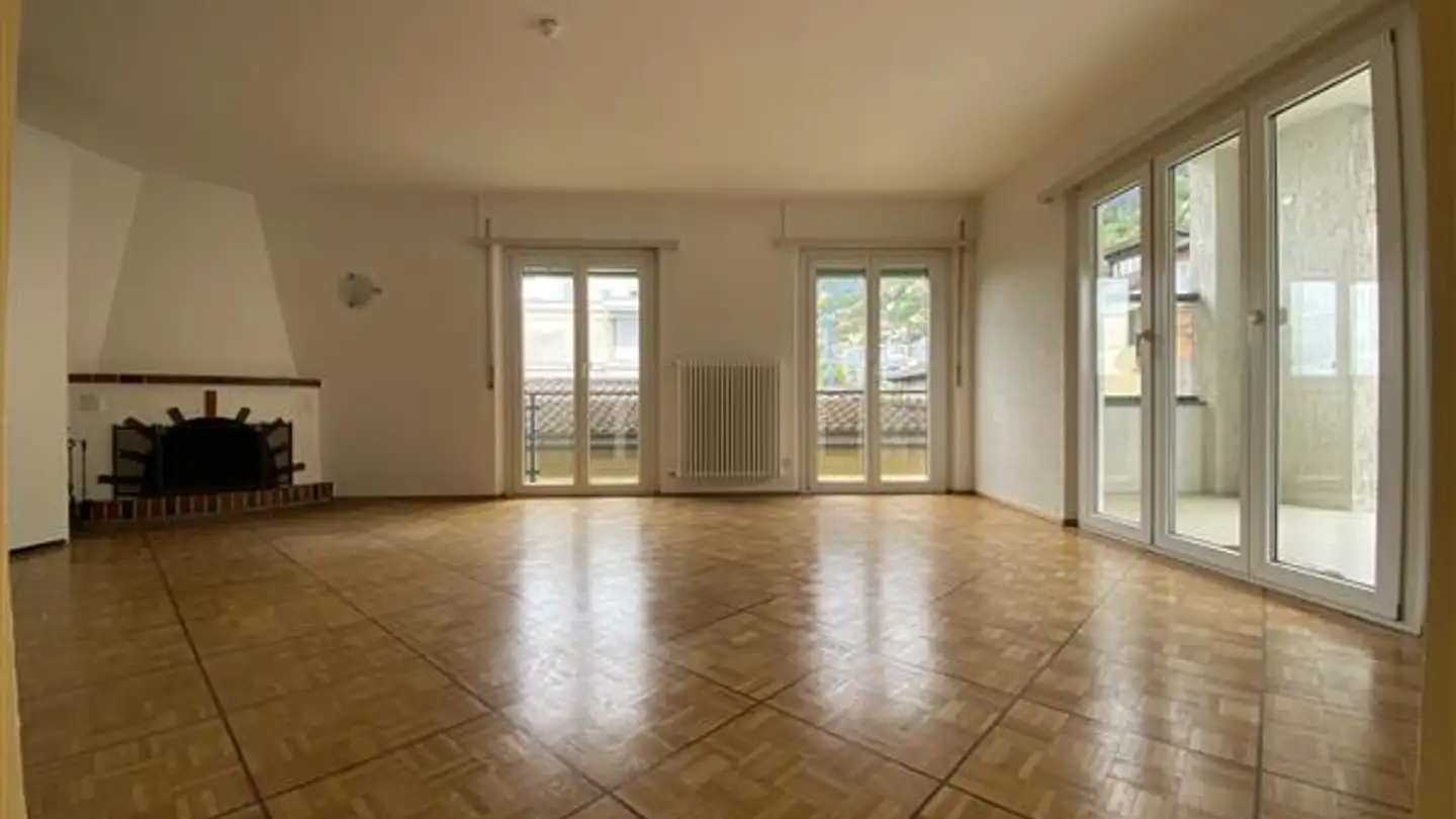 Apartment for rent - 6614 Brissago - Photo 2