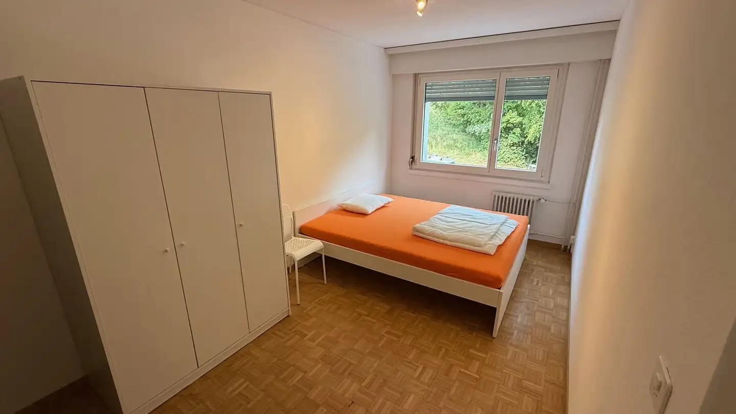 Chambre à louer - 8121 Benglen