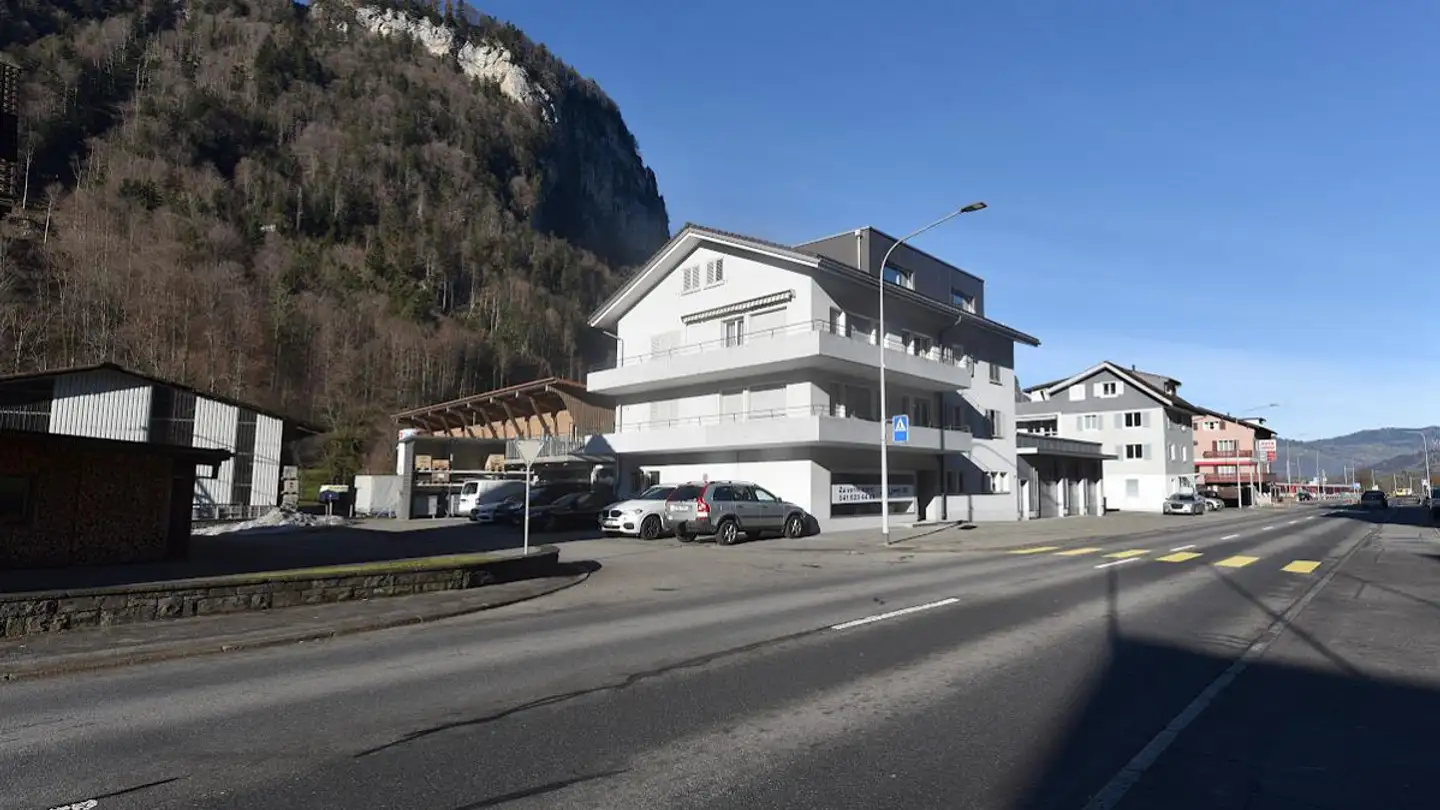 Office space for rent - Hauptstrasse 8, 6386 Wolfenschiessen