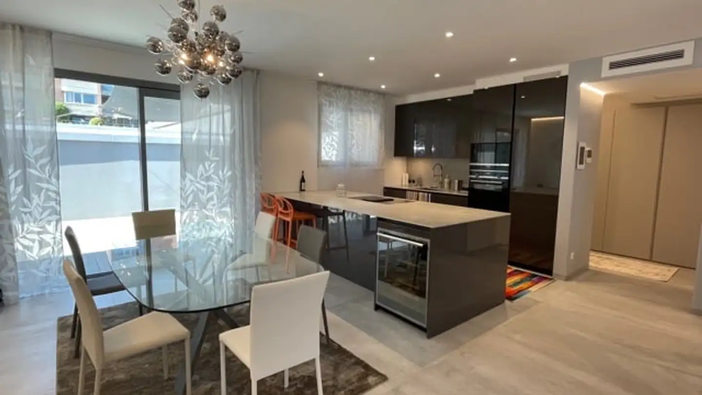 Appartamento in affitto - Riva Paradiso 26, 6900 Paradiso - Photo 4