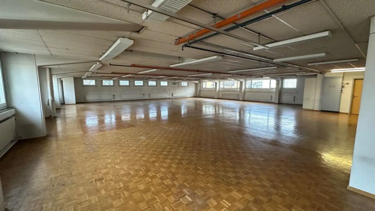 Commercial for rent - Schützengartenstrasse 2, 9242 Oberuzwil - Photo 4