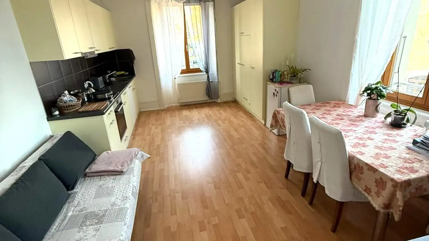 Attic flat for rent - 1424 Champagne