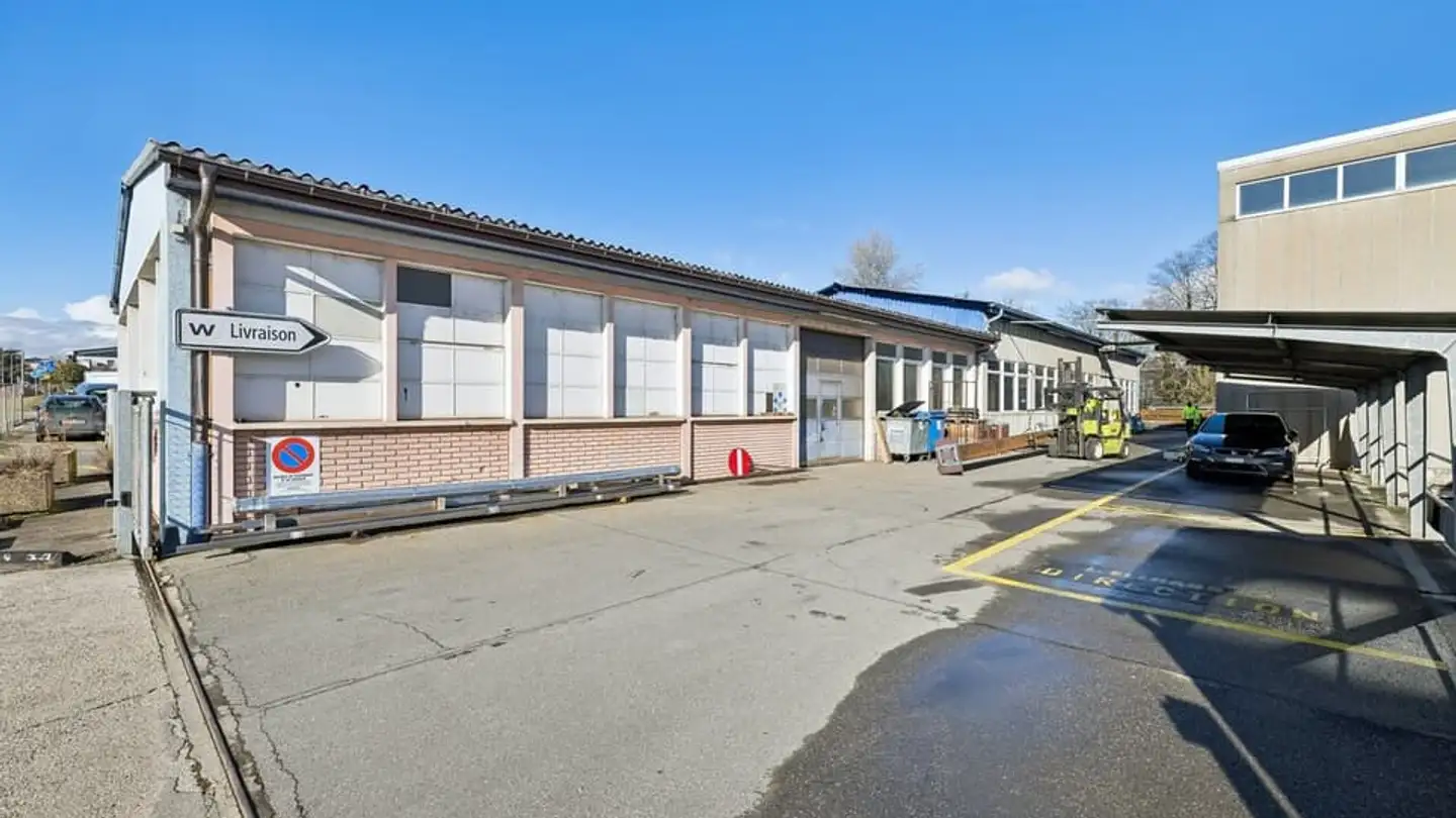 Commercial for rent - Boulevard De L'arc-En-Ciel 22, 1030 Bussigny - Photo 2