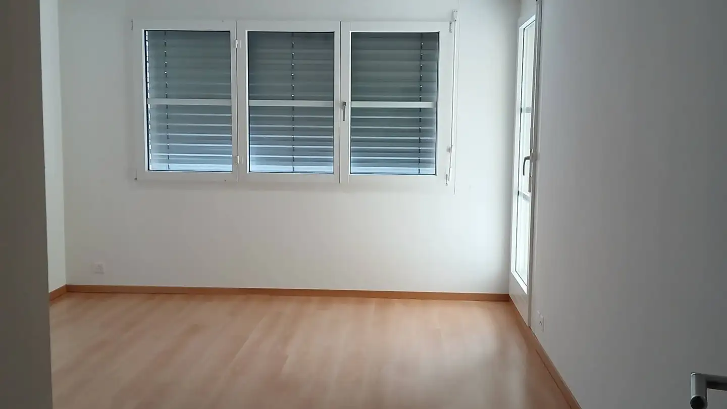 Wohnung mieten - Glarnerstrasse 65, 8854 Siebnen - Foto 3