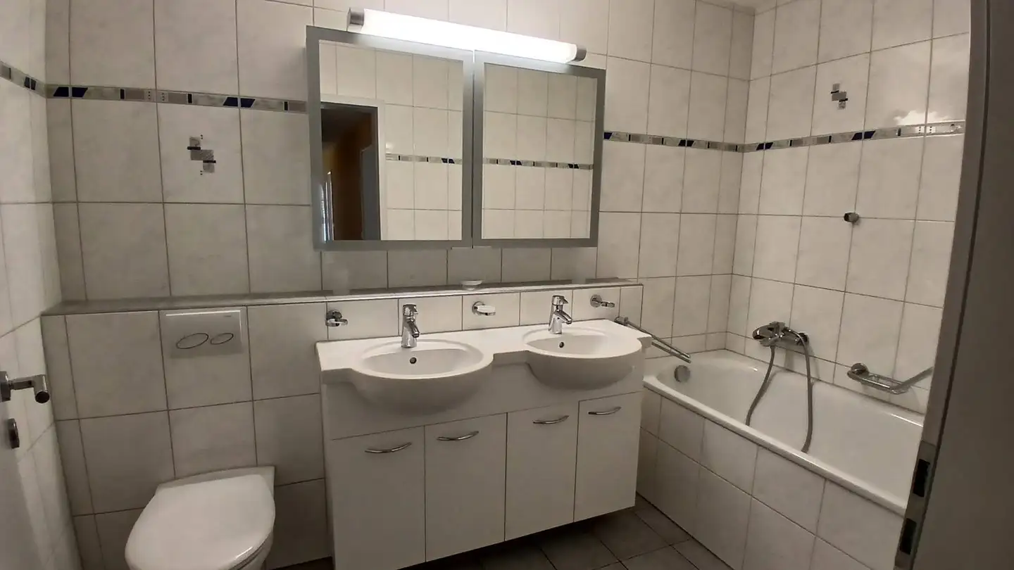 Wohnung mieten - Glarnerstrasse 65, 8854 Siebnen - Foto 4