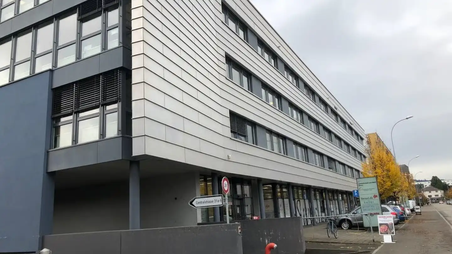 Tiefgaragenstellplatz mieten - Centralstrasse 33, 6210 Sursee
