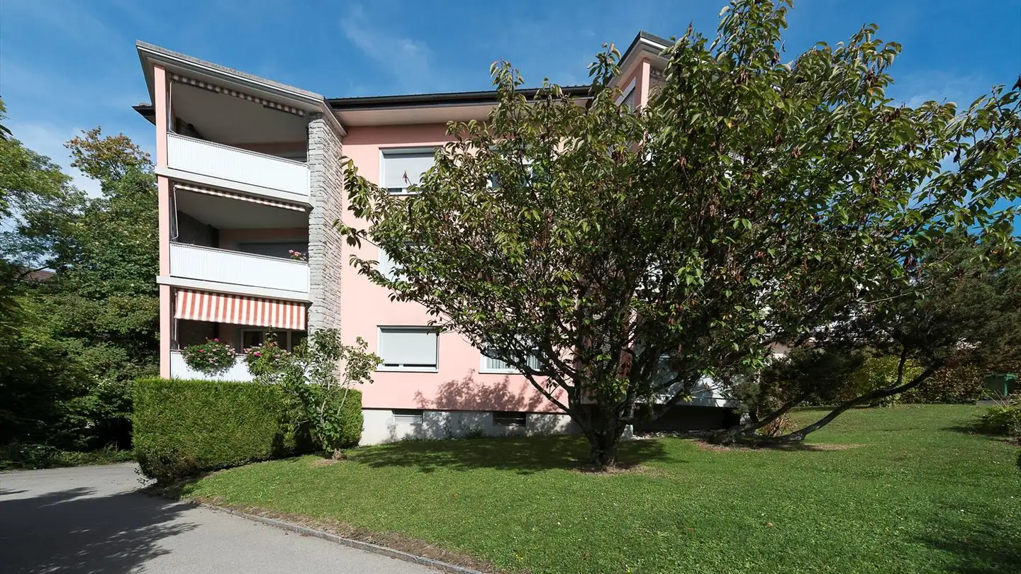 Single garage for rent - Chemin De Champ-Rond 21, 1010 Lausanne