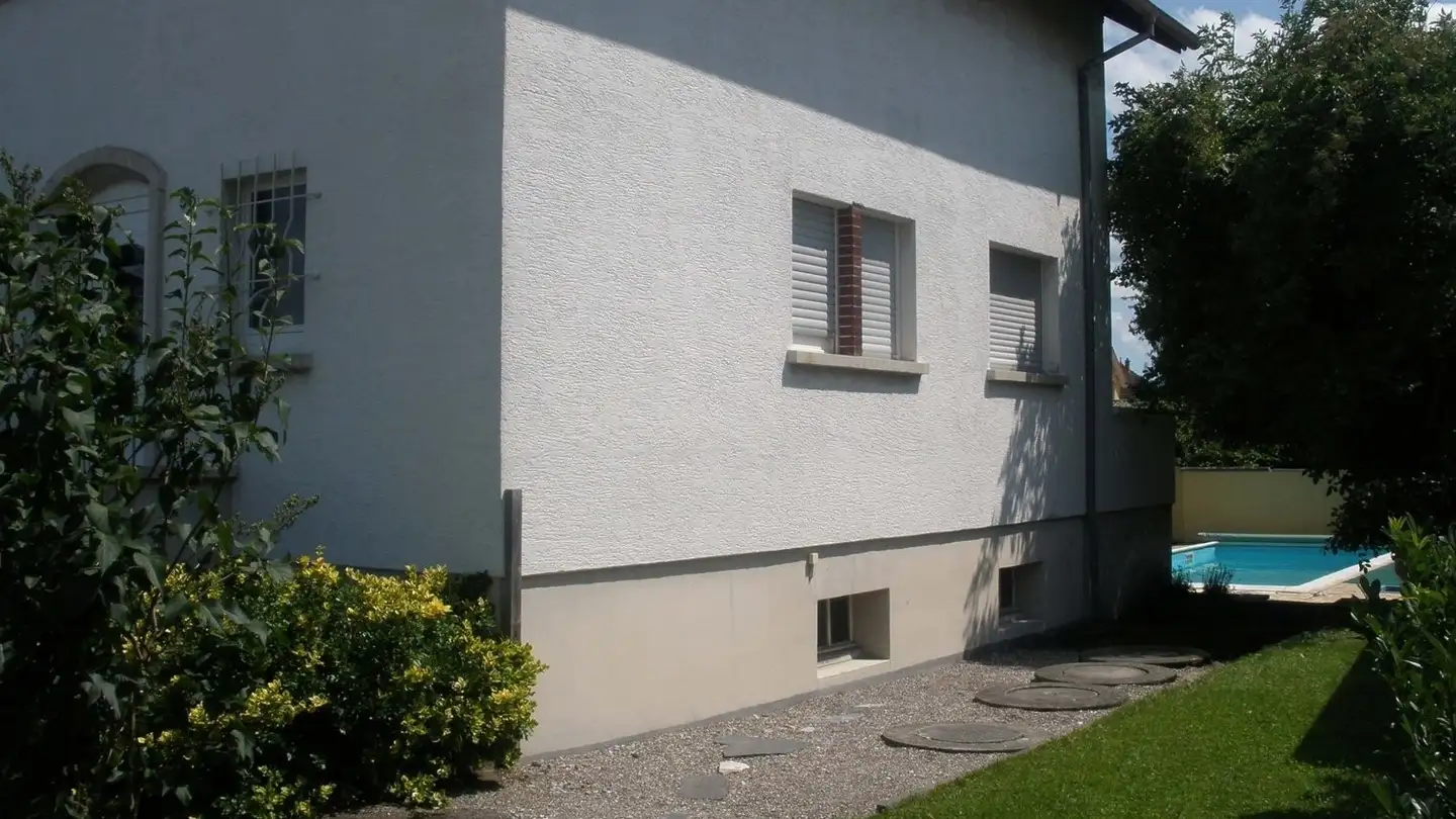 Single house for rent - Hegenheimerstrasse, 4055 Basel - Photo 2