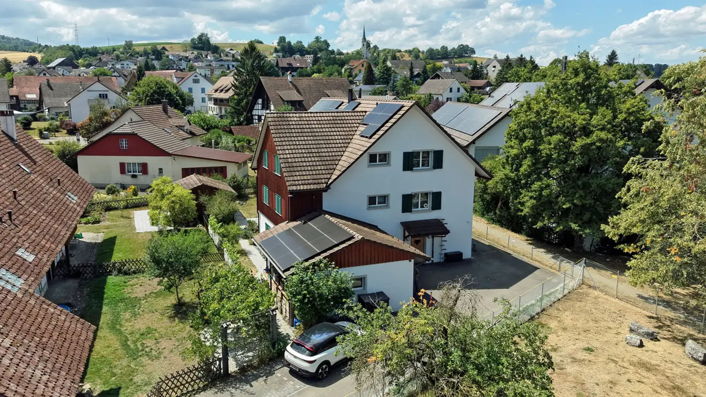 Appartement à louer - Alte Dorfstrasse 3, 8166 Niederweningen