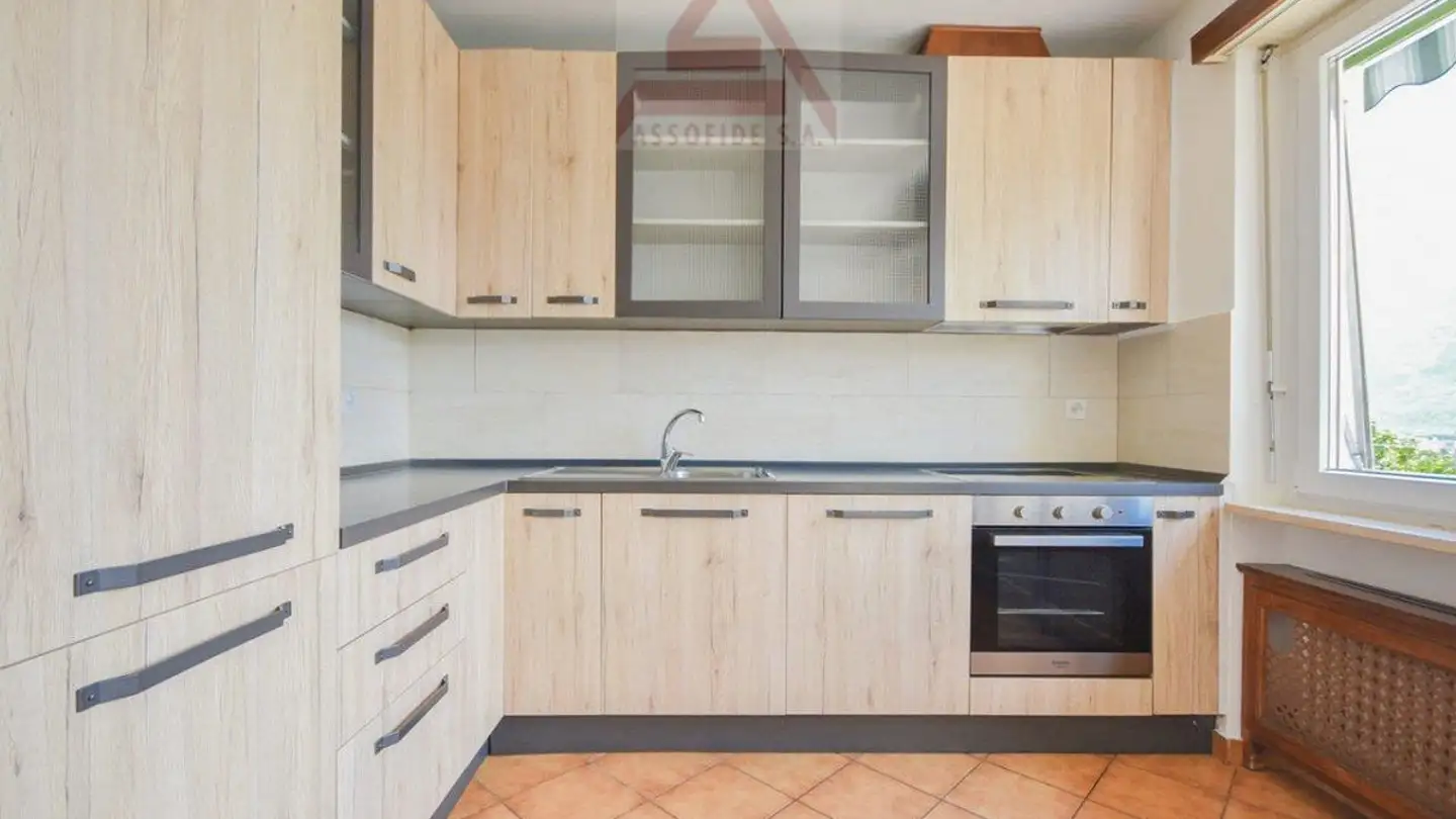 Casa bifamiliare in vendita - 6596 Gordola - Photo 3