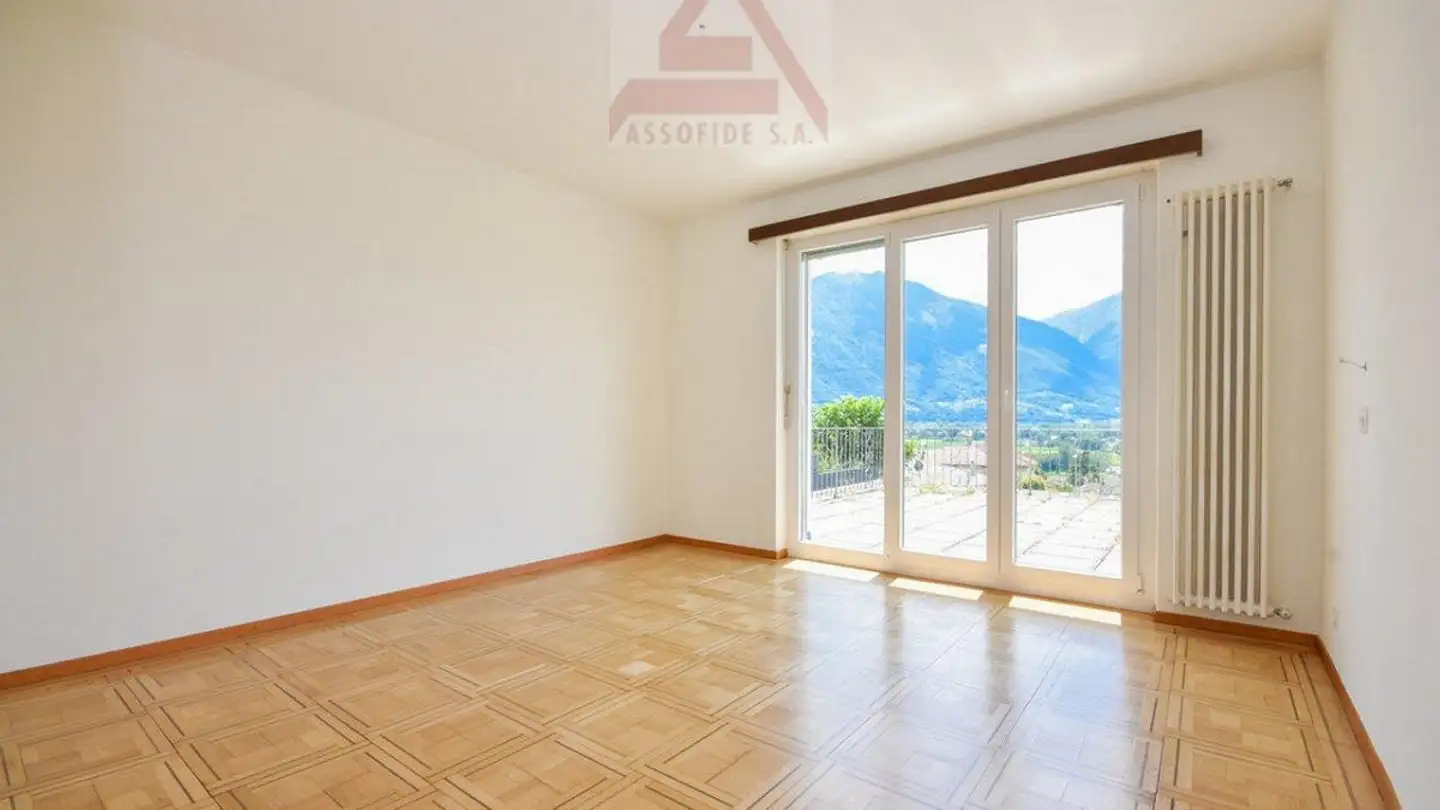 Casa bifamiliare in vendita - 6596 Gordola - Photo 4