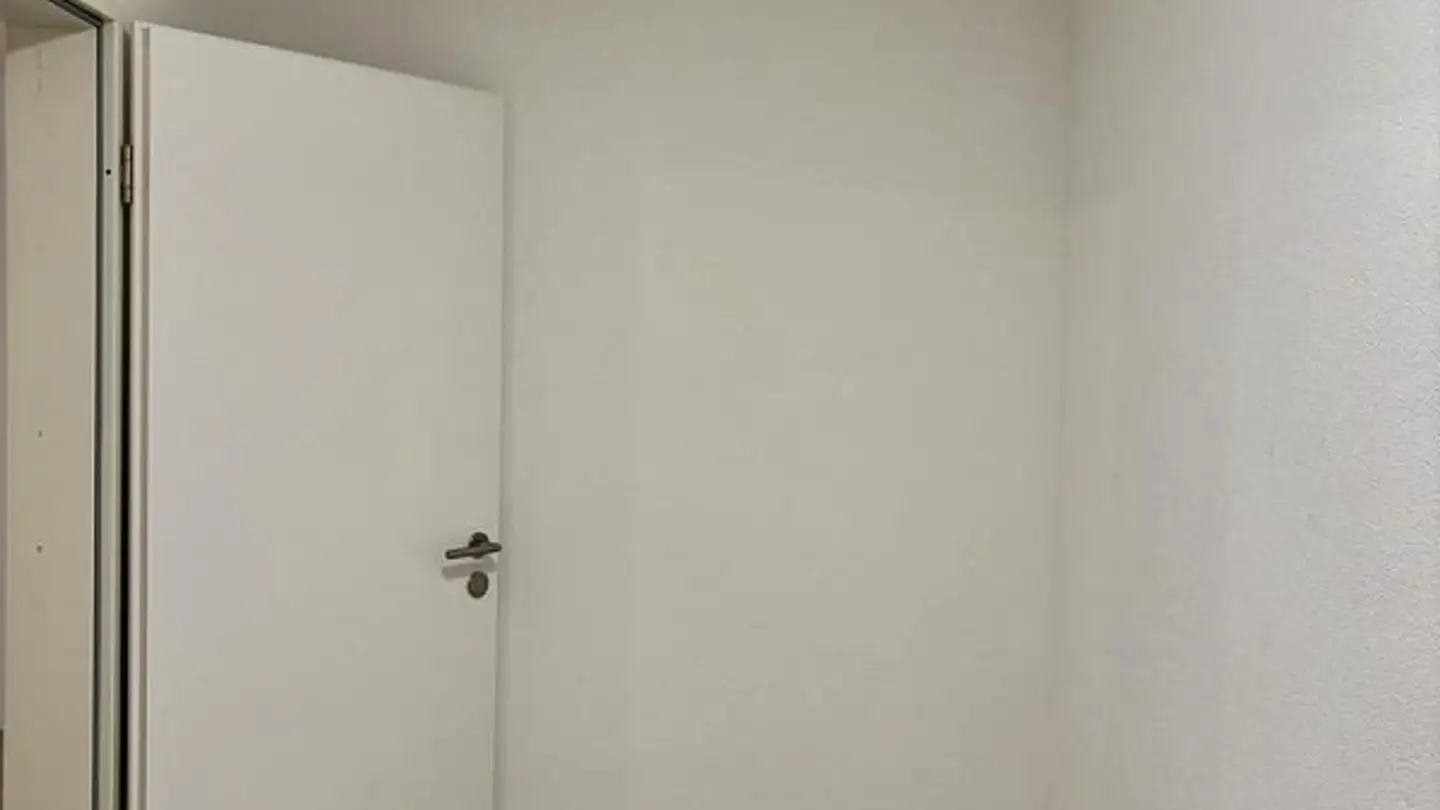 Gewerbe mieten - Unterdorf 26, 4203 Grellingen - Foto 2