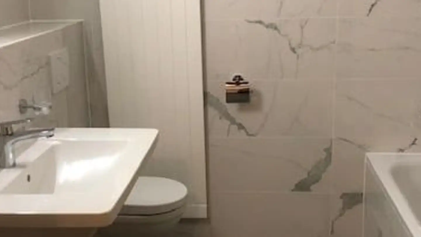 Dachgeschosswohnung mieten - Rue Du Bourg 41, 1663 Gruyères - Foto 4