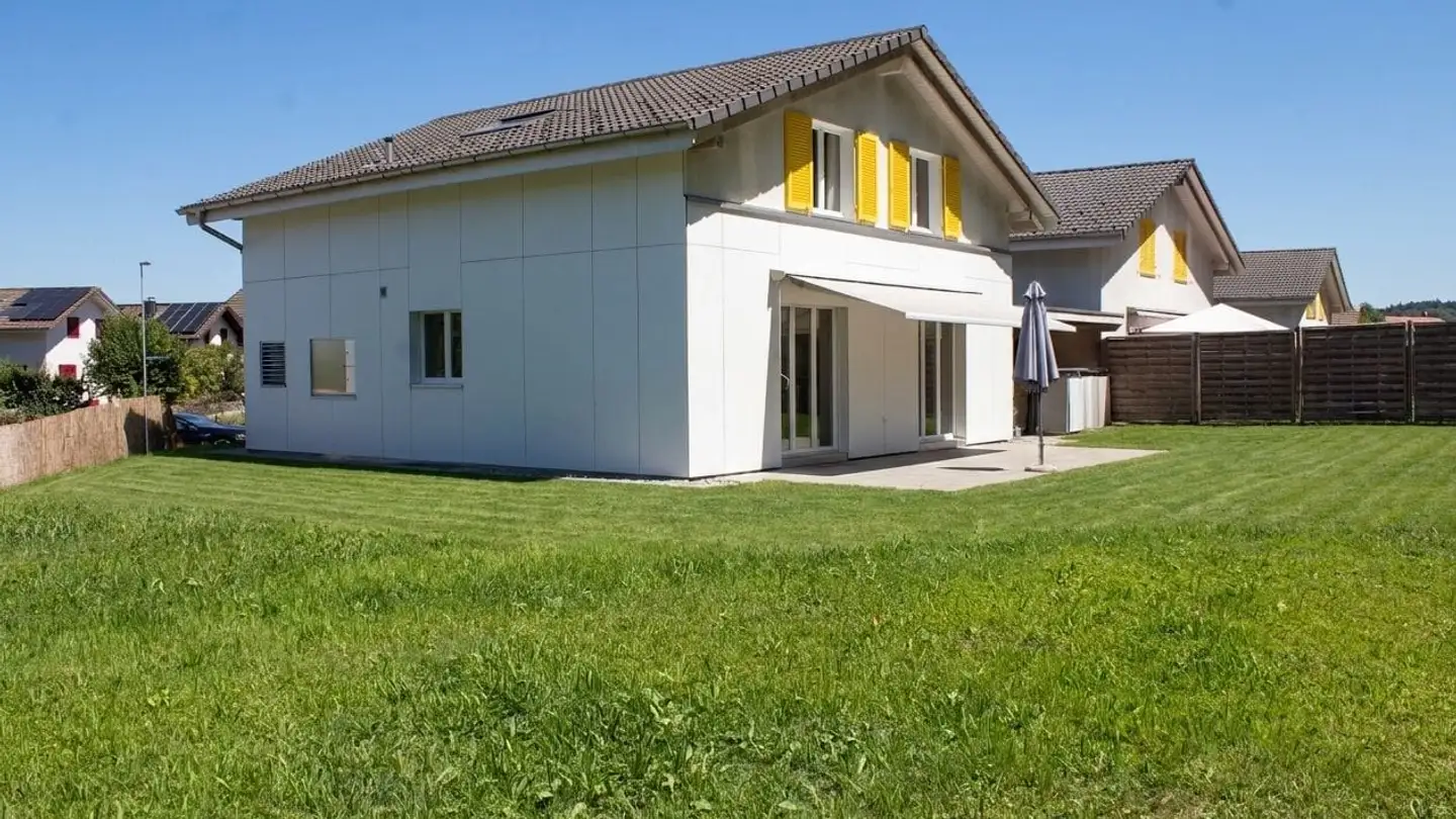 Single house for sale - 4923 Wynau