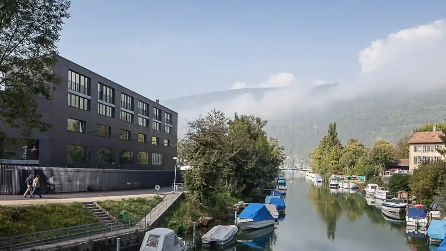 Office space for rent - Dr.-Schneider-Strasse 2, 2560 Nidau