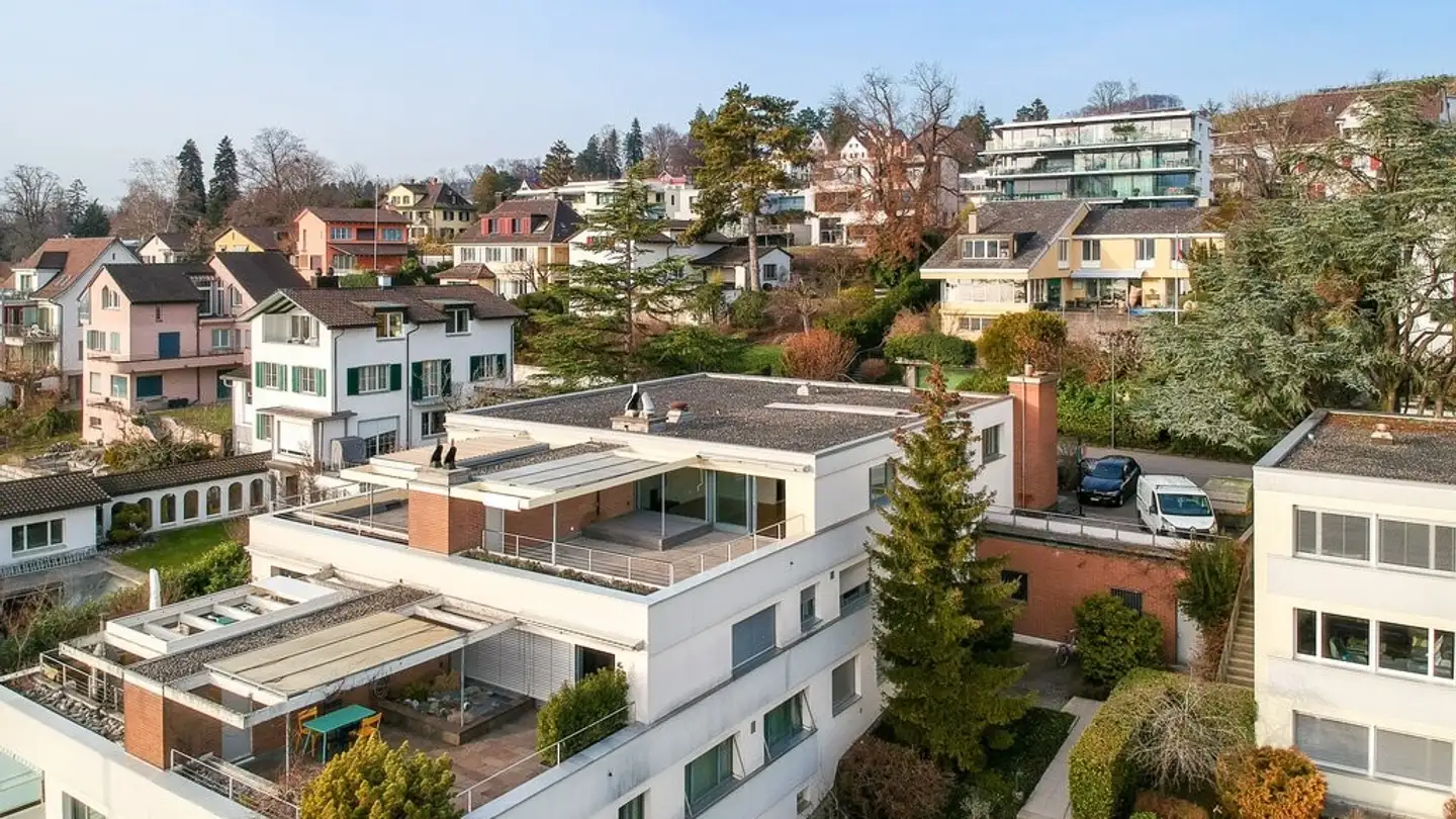 Parkplatz im Freien mieten - Heerenstrasse 40, 8706 Meilen